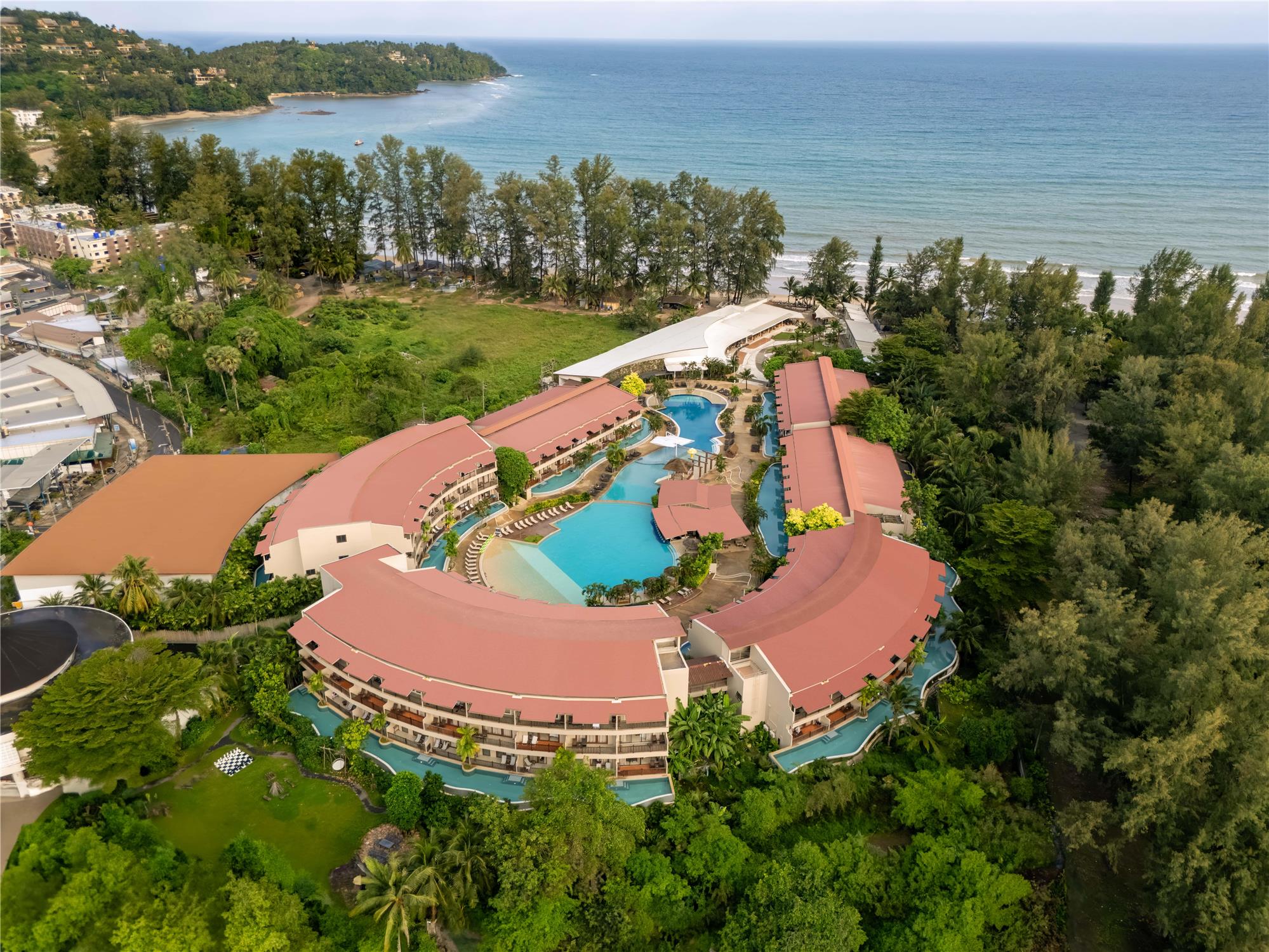 Occidental Bangtao Beach Resort 1
