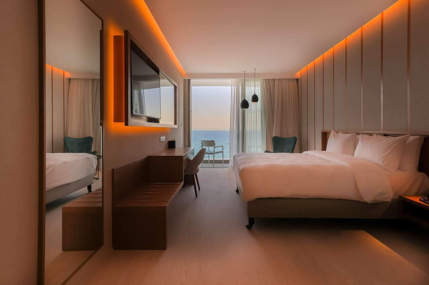 Standard Room with Balcony and Sea View