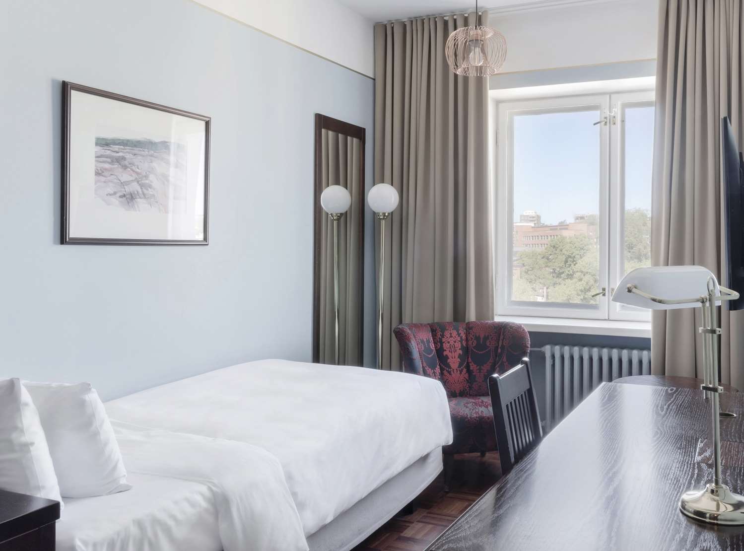 Single Guest Rooms