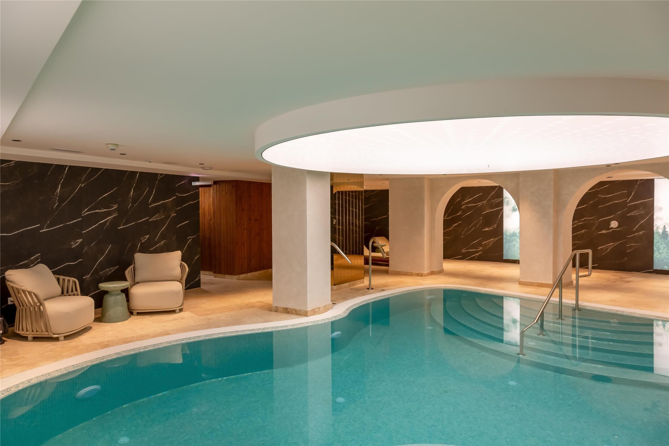 Radisson Blu Hotel, Sinaia Cota 1400 2