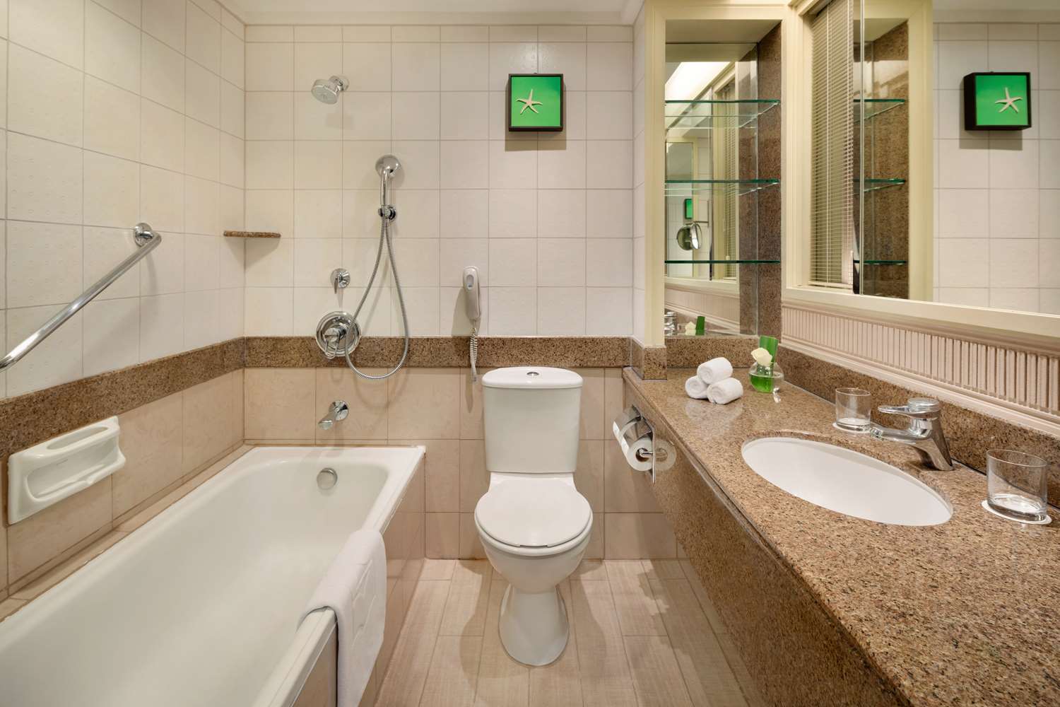 Deluxe twin room