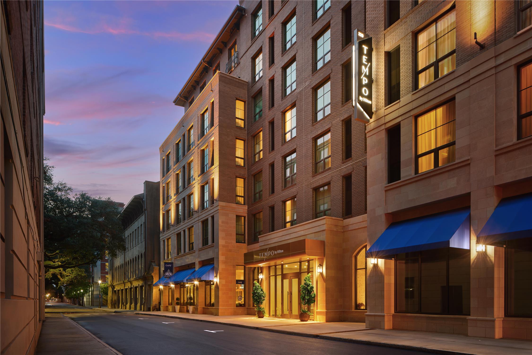 Tempo By Hilton Savannah Historic District 1