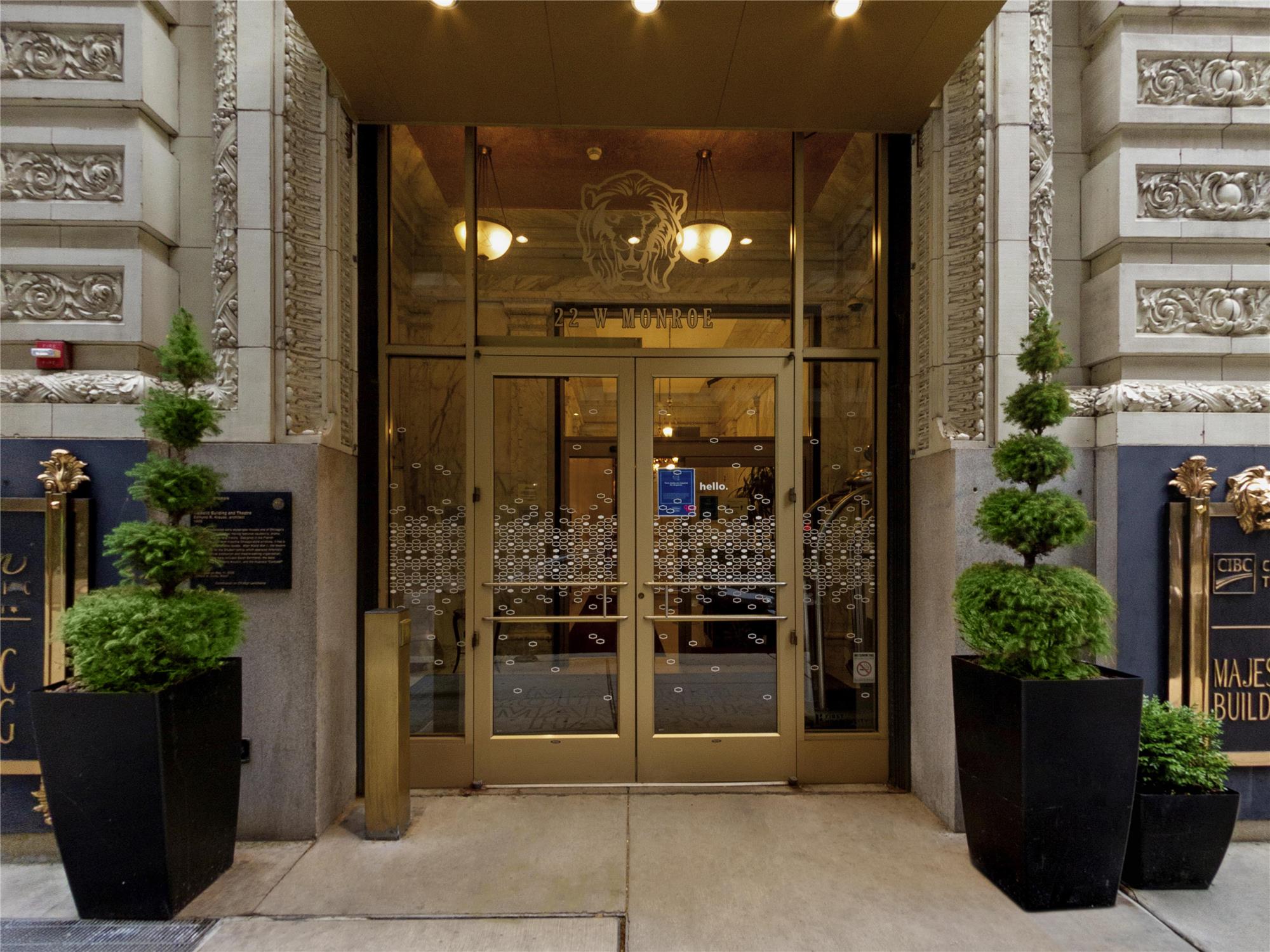 Hampton Inn Majestic Chicago Theatre District 2