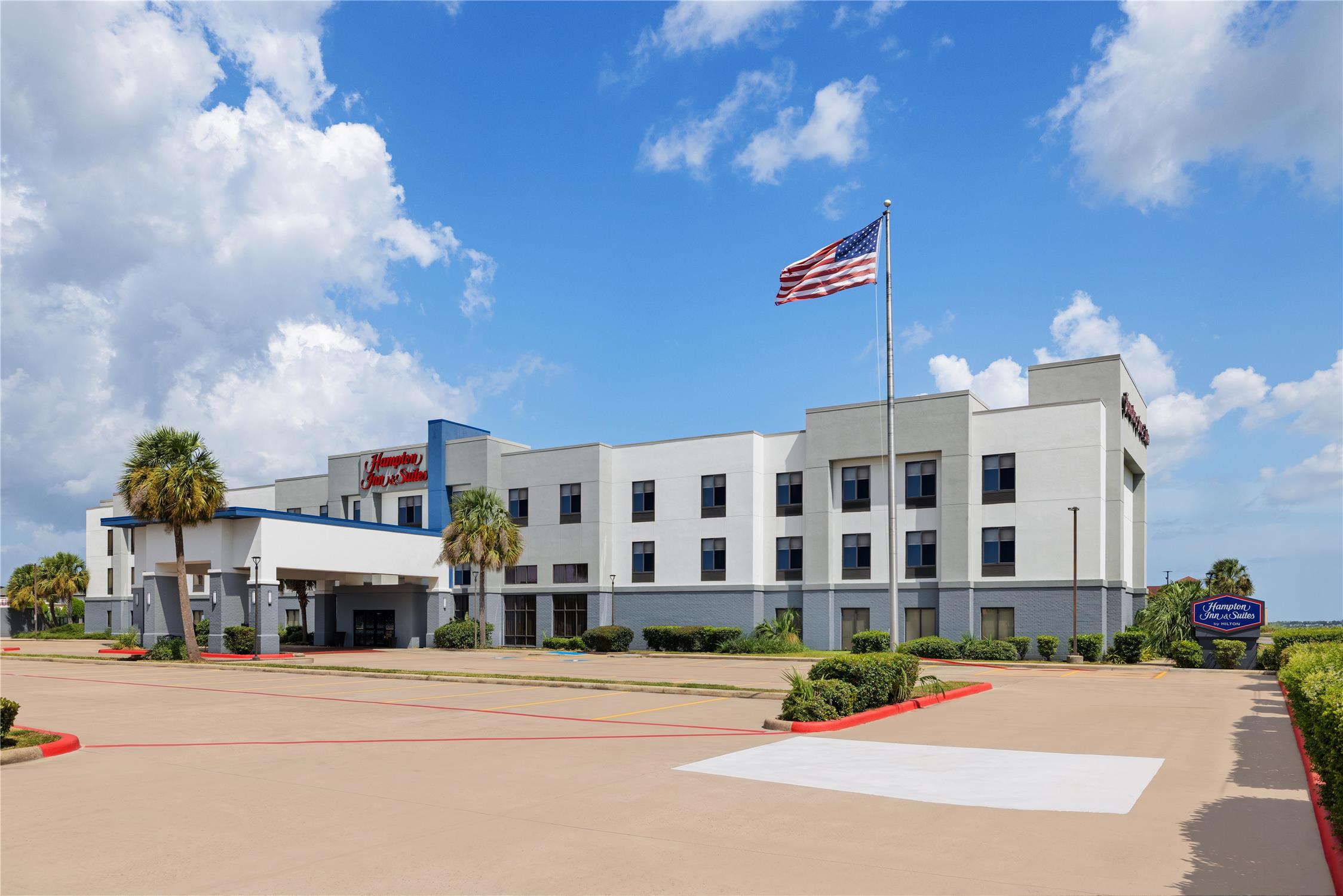 Hampton Inn & Suites Port Arthur 2