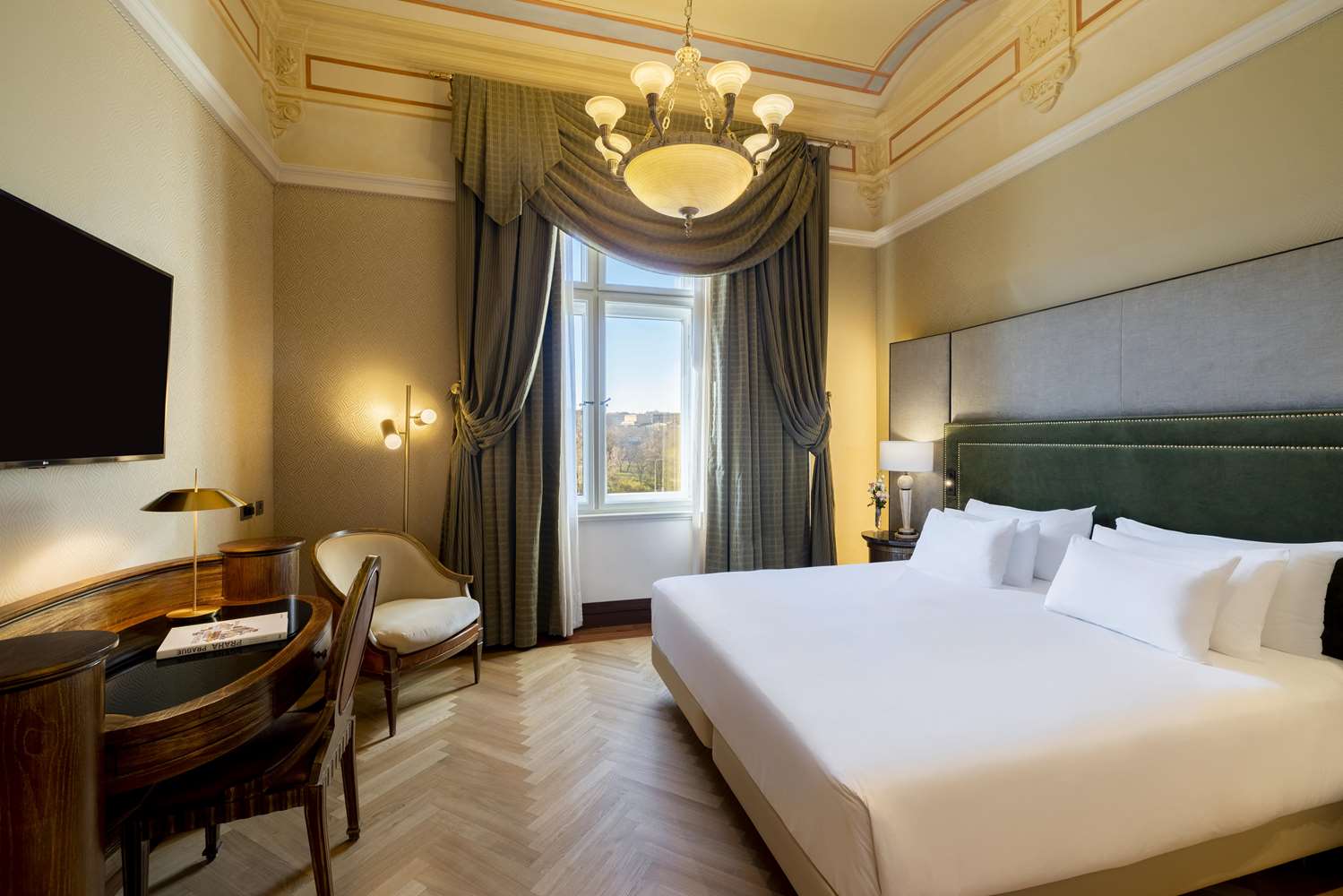 Premium Room Extra Large 