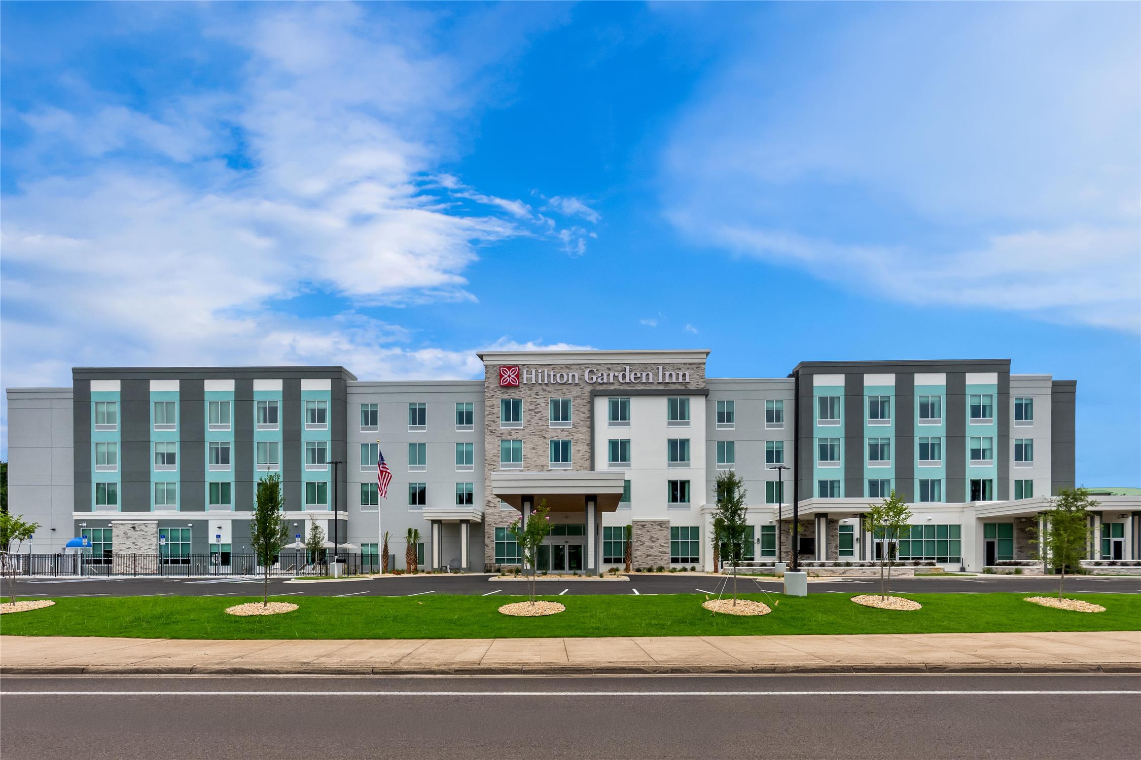 Hilton Garden Inn Destin Commons 1