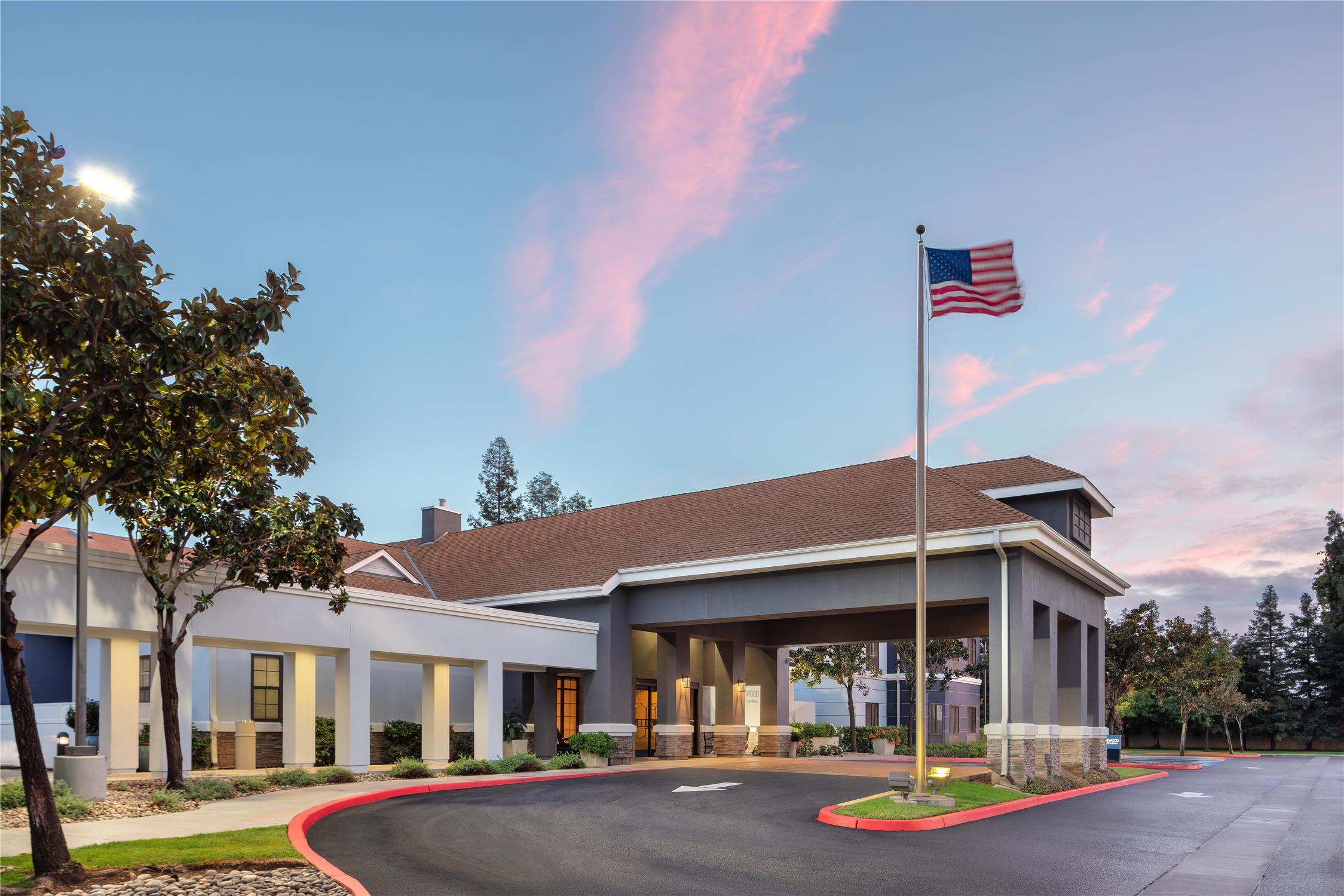 Homewood Suites by Hilton Fresno 2