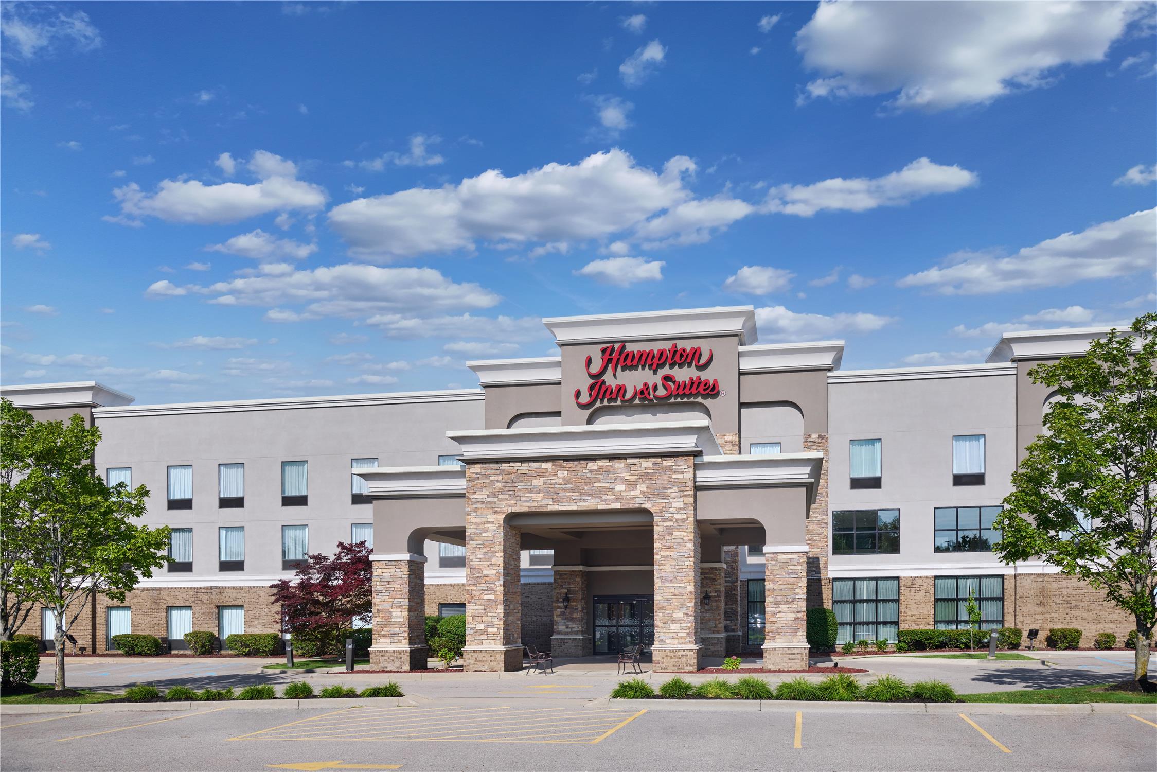 Hampton Inn & Suites Detroit/Sterling Heights 2