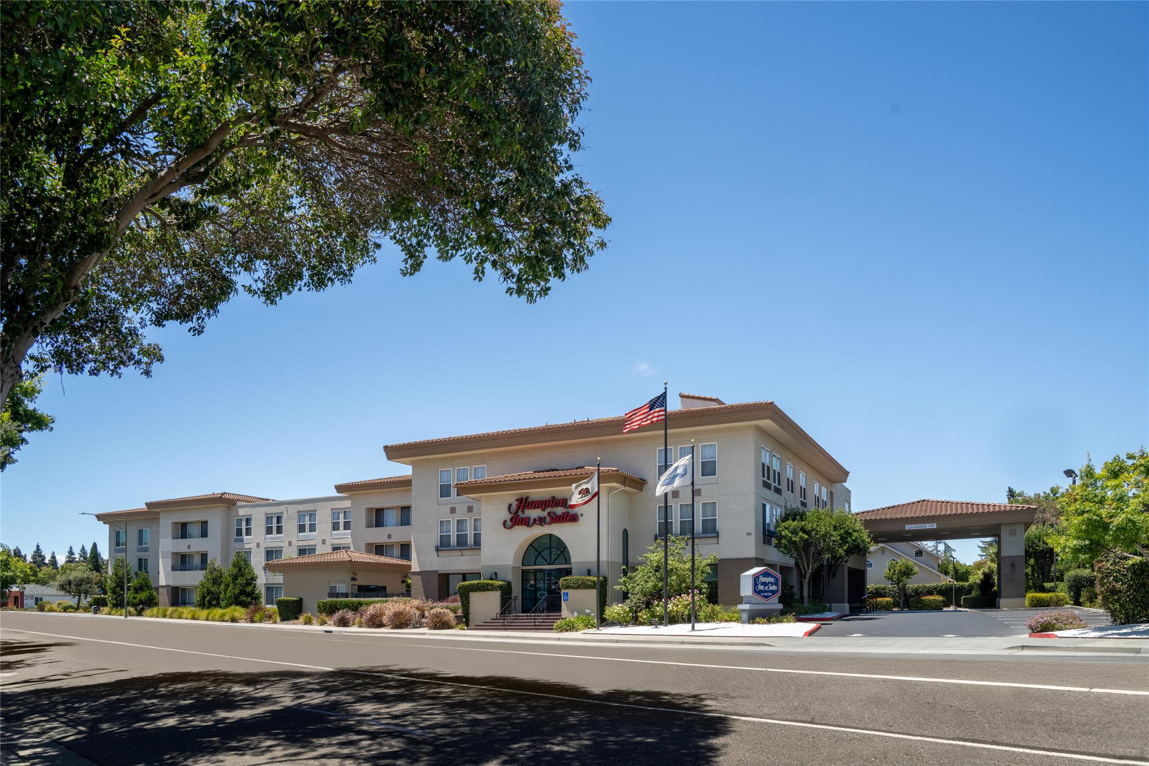 Hampton Inn & Suites Mountain View 1