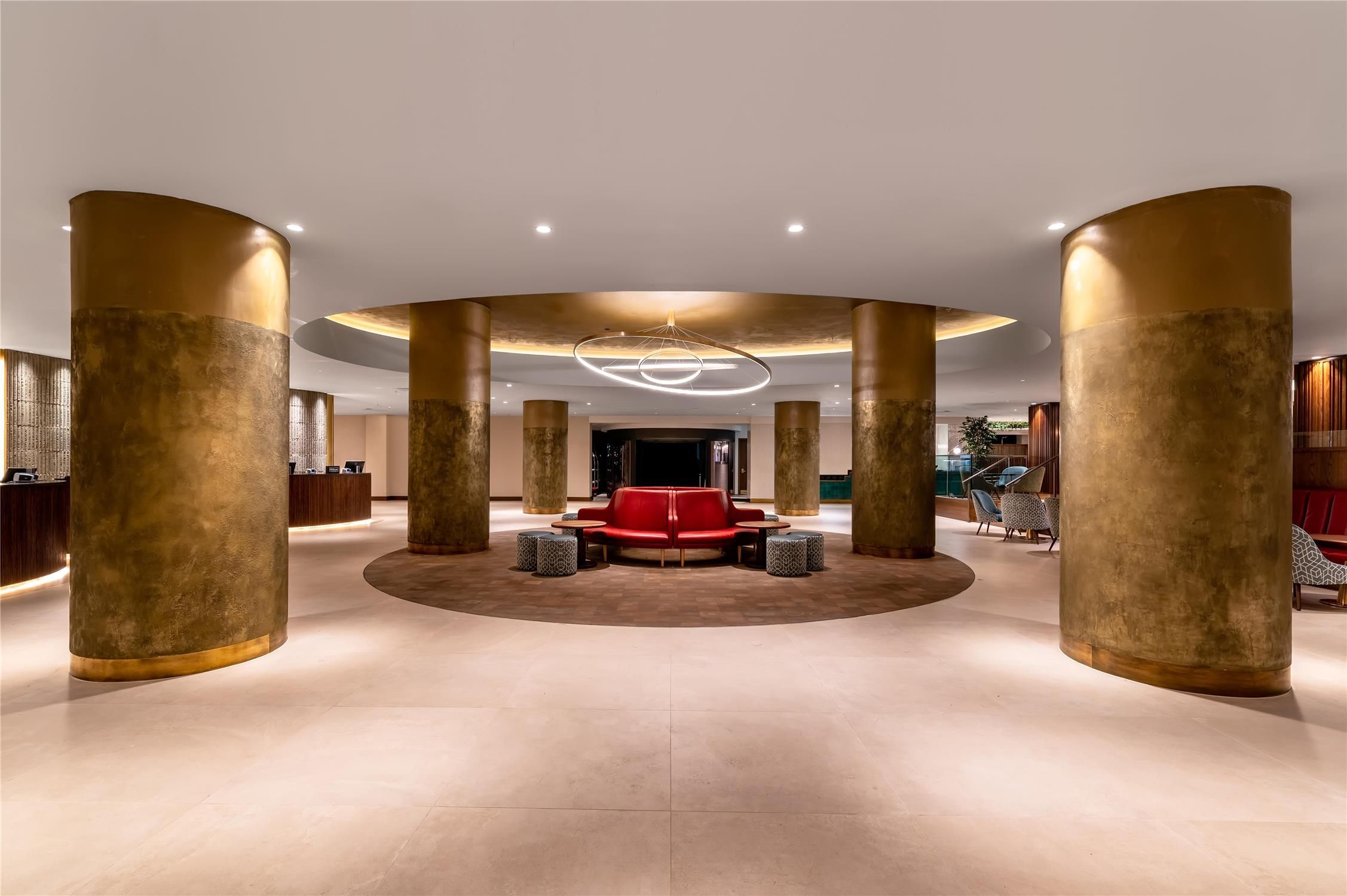 Hilton Birmingham Metropole Hotel 2