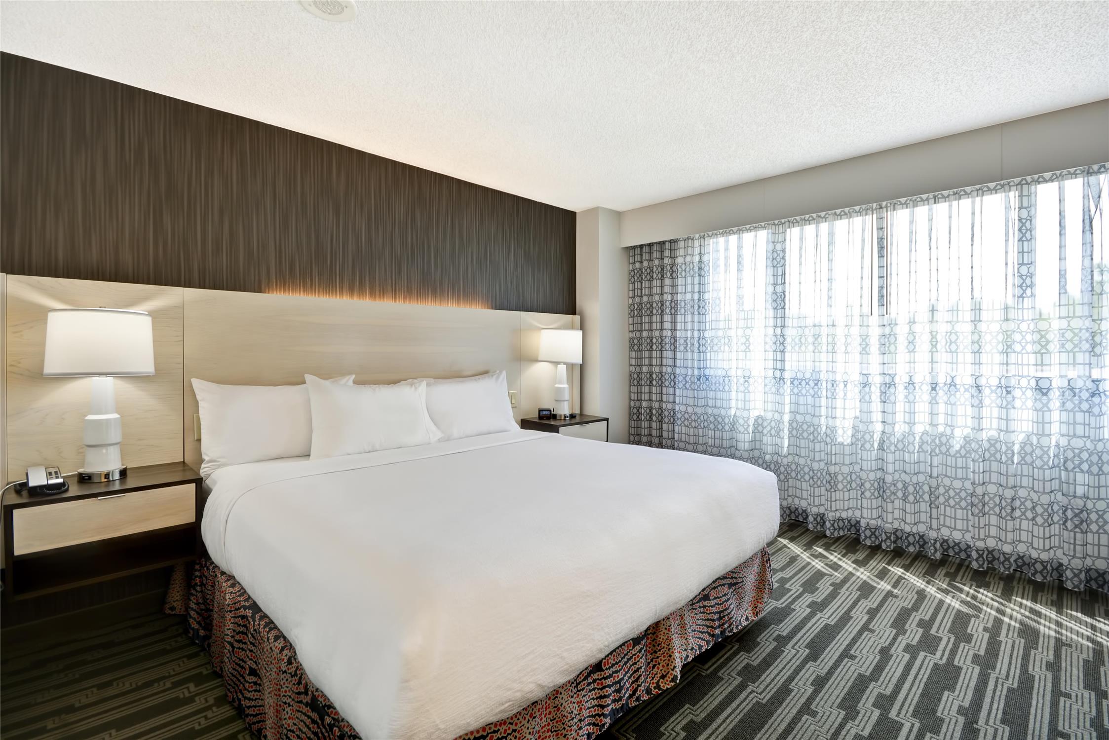 Embassy Suites by Hilton Charlotte 1