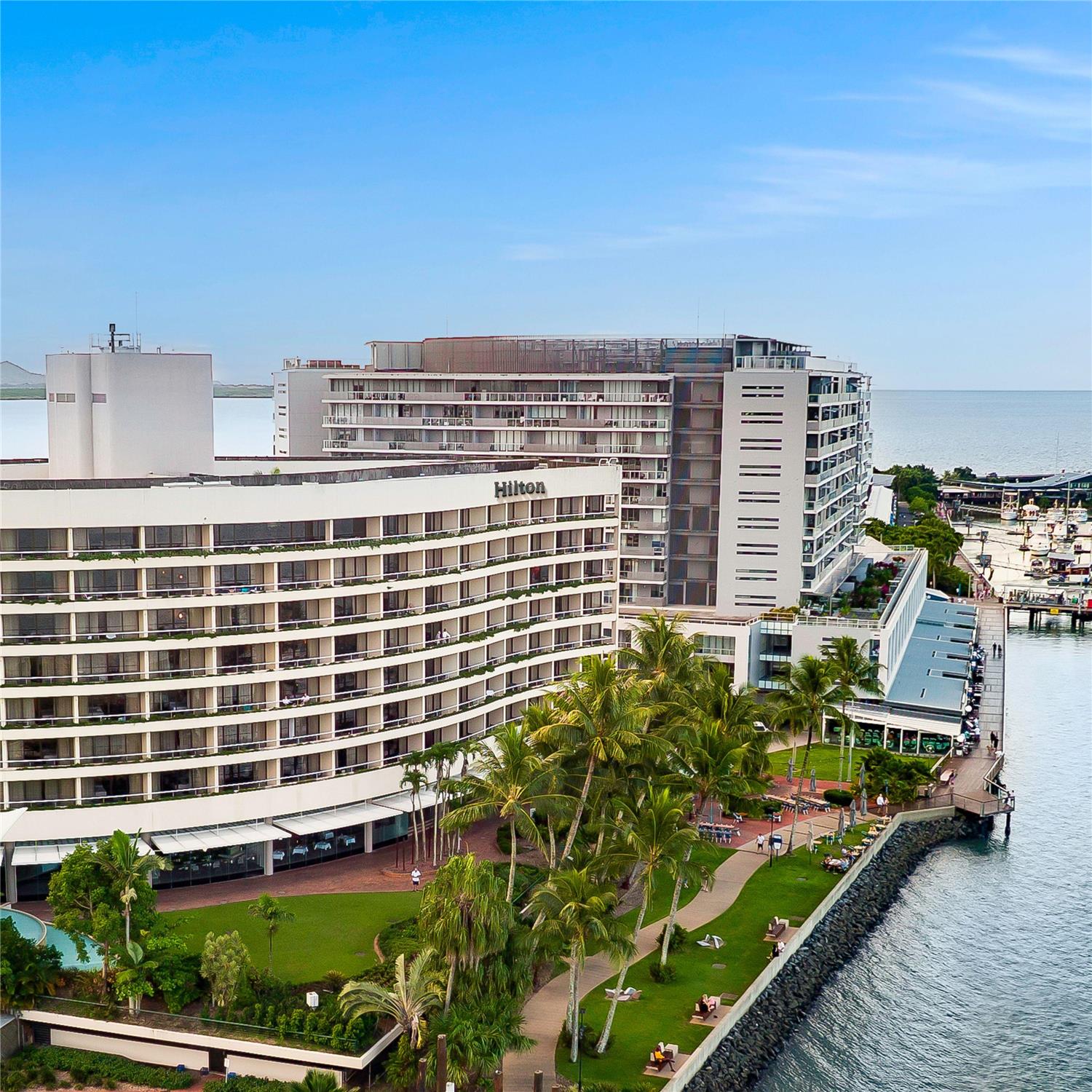 Hilton Cairns 1