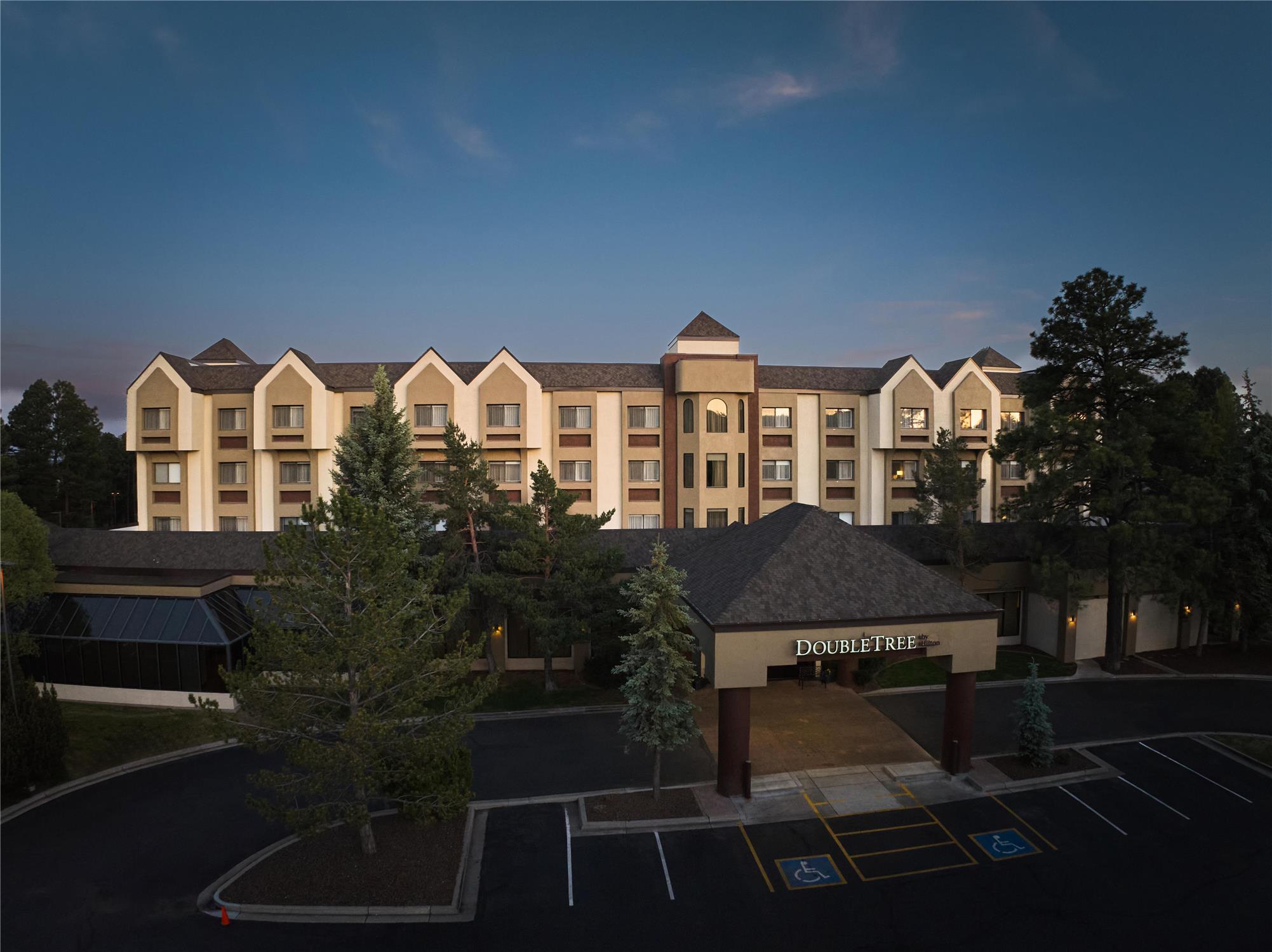 DoubleTree by Hilton Flagstaff 2