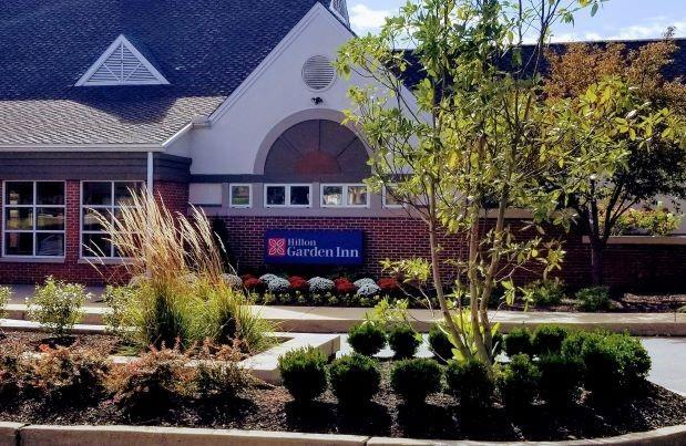 Hilton Garden Inn Lancaster 2