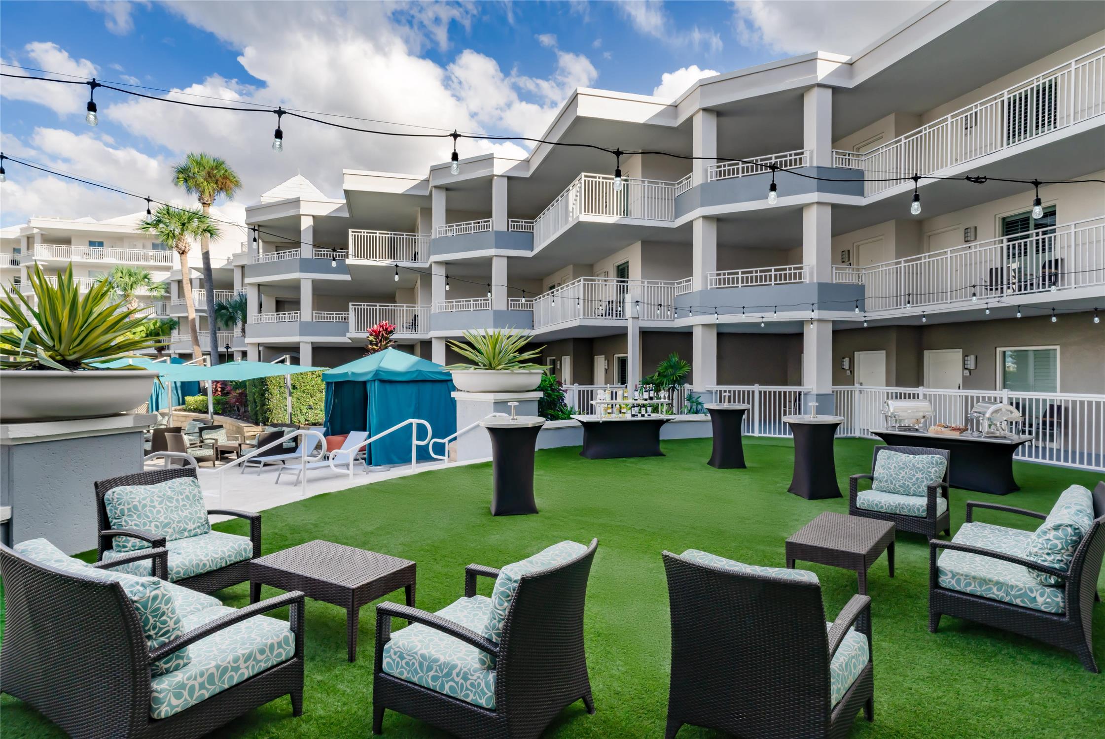 Embassy Suites by Hilton Orlando - Lake Buena Vista Resort 2