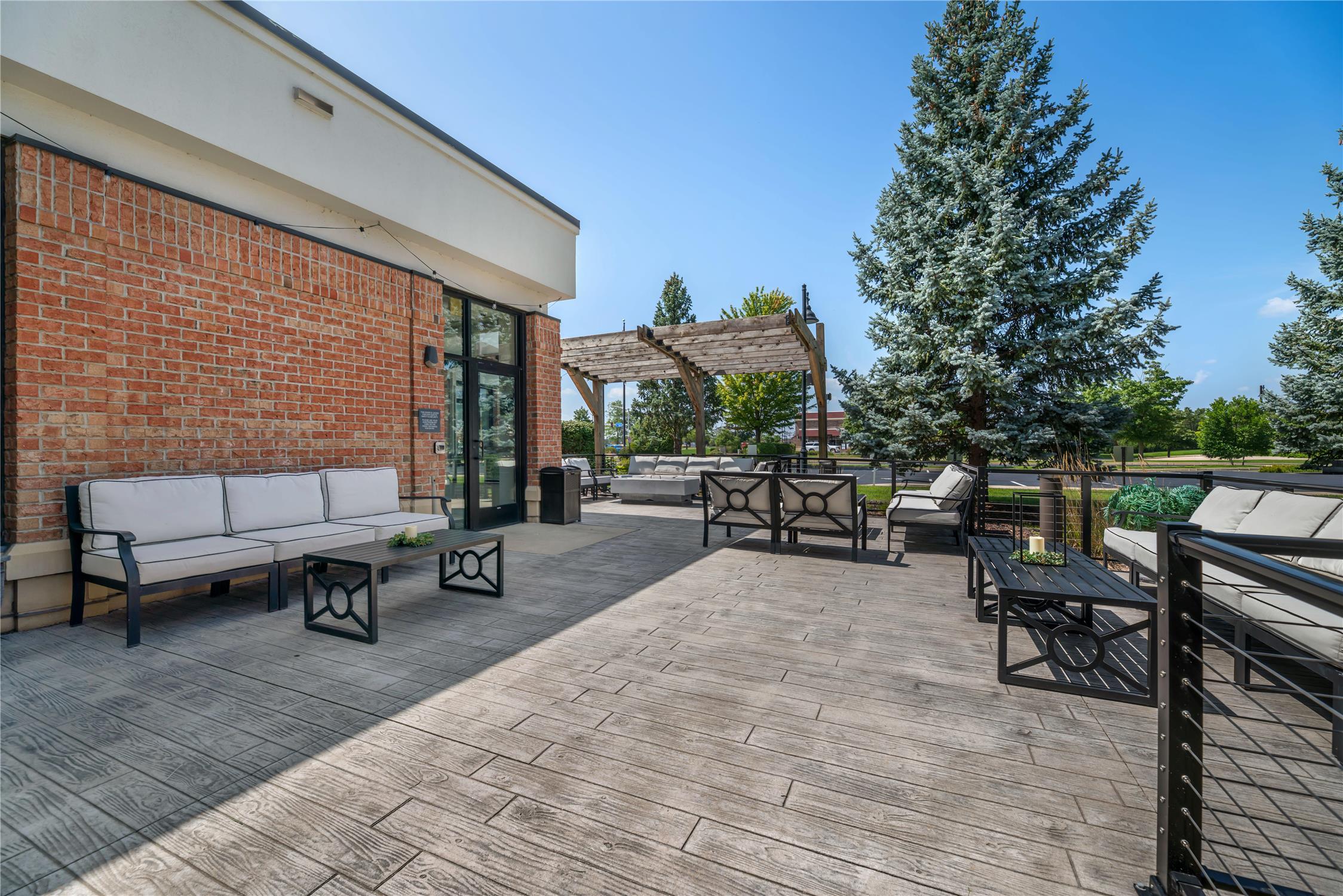 Hilton Garden Inn Oconomowoc 2
