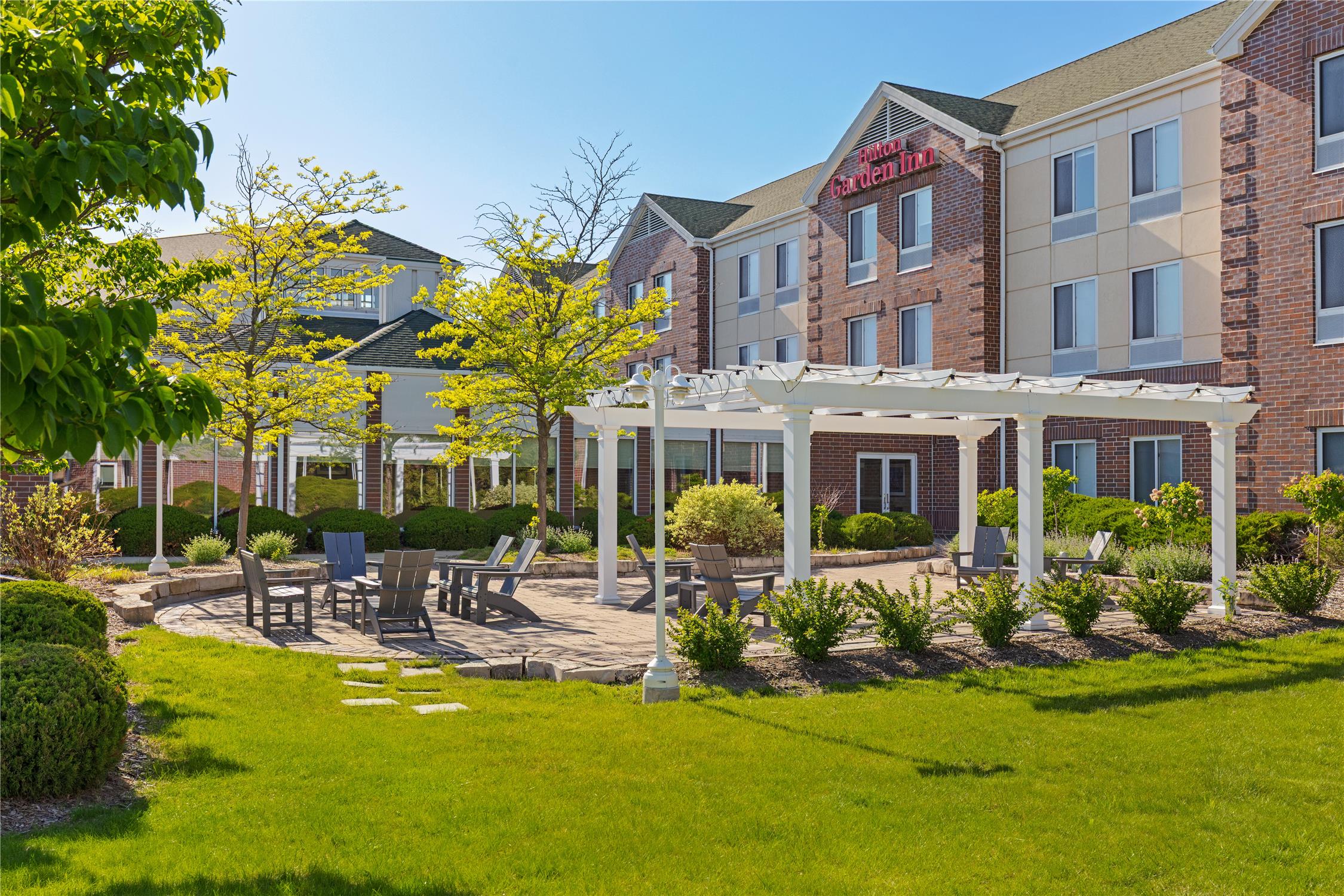 Hilton Garden Inn Milwaukee Northwest Conference Center 2