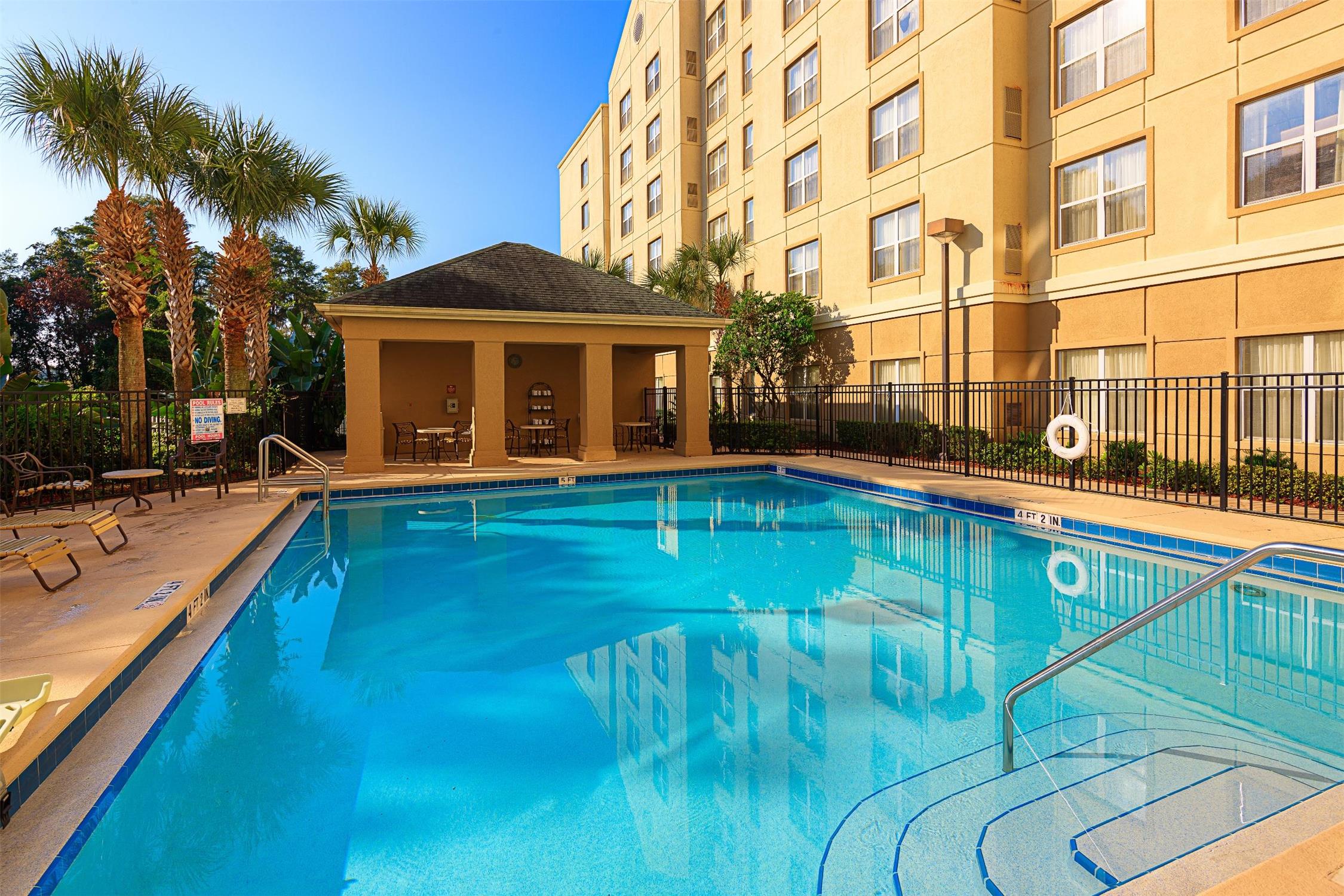 Homewood Suites by Hilton Orlando-Maitland 1