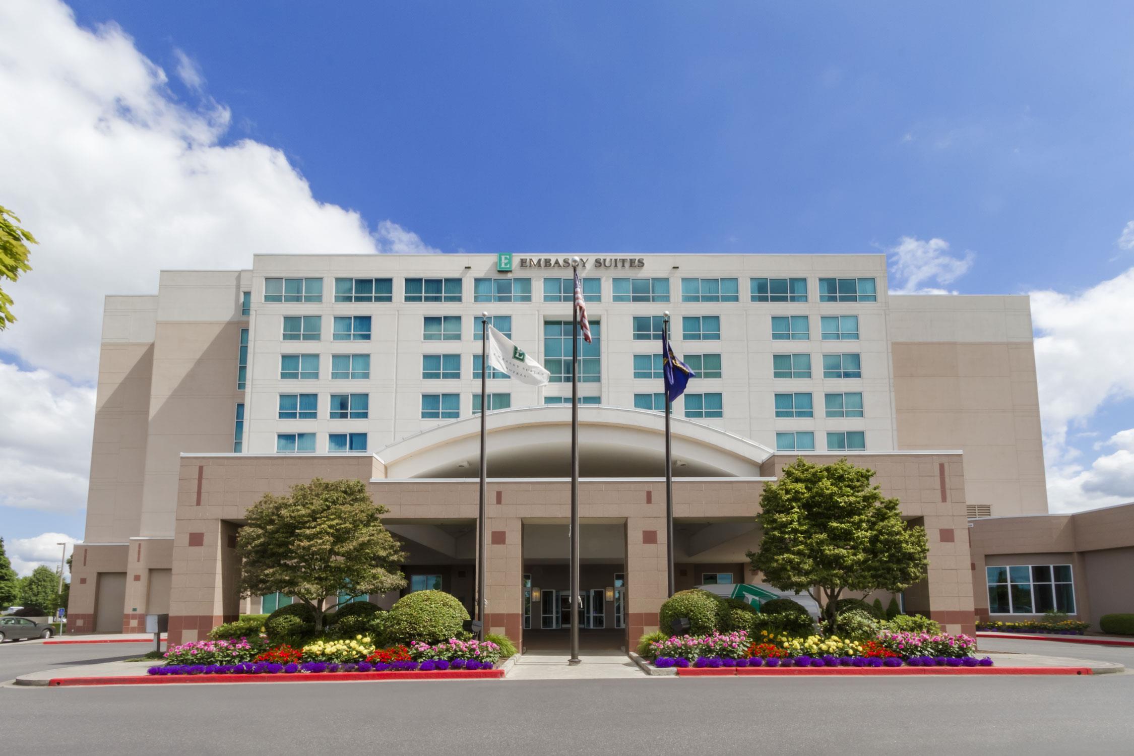 Embassy Suites by Hilton Portland Airport 1