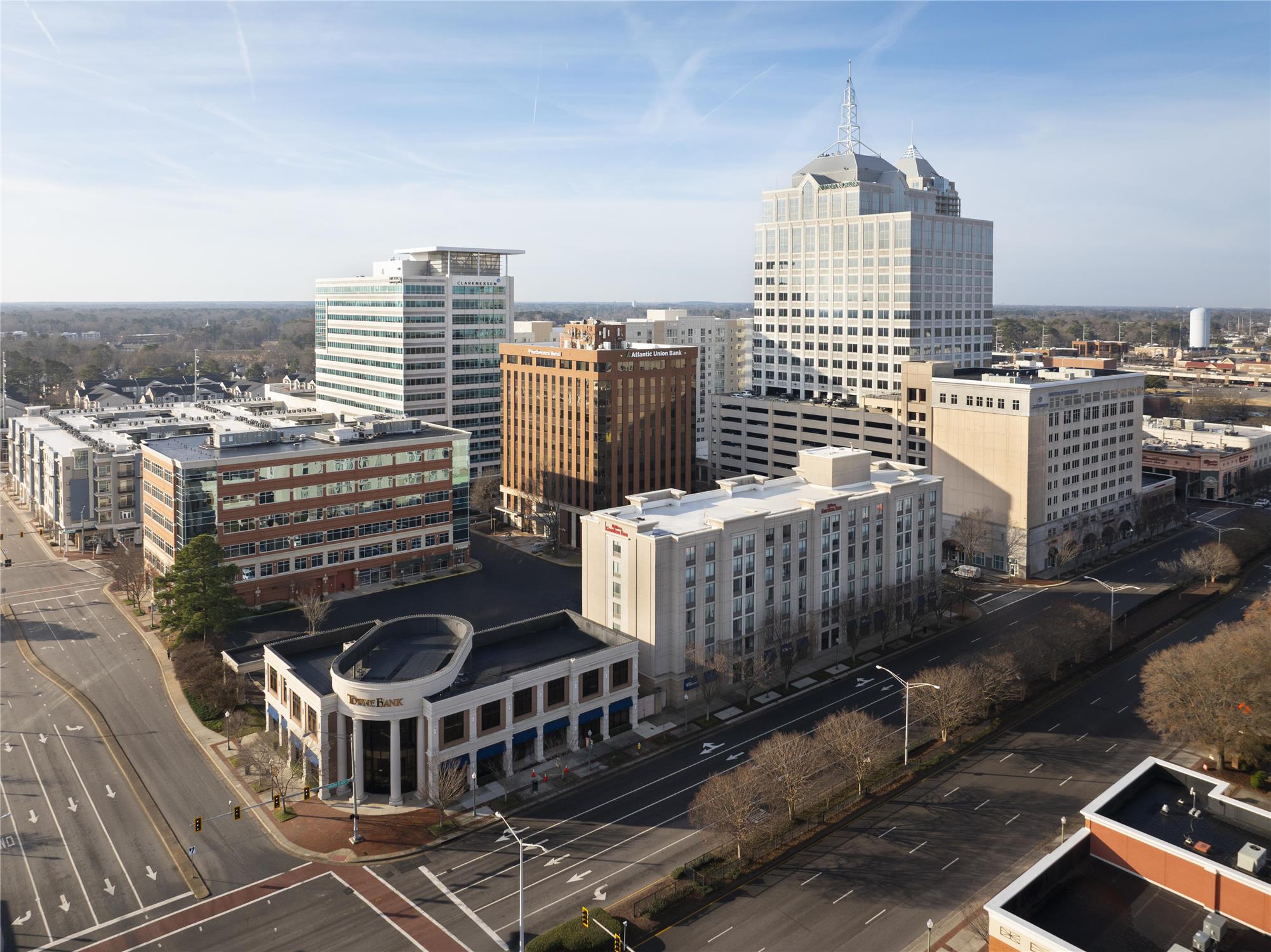Hilton Garden Inn Virginia Beach Town Center 2