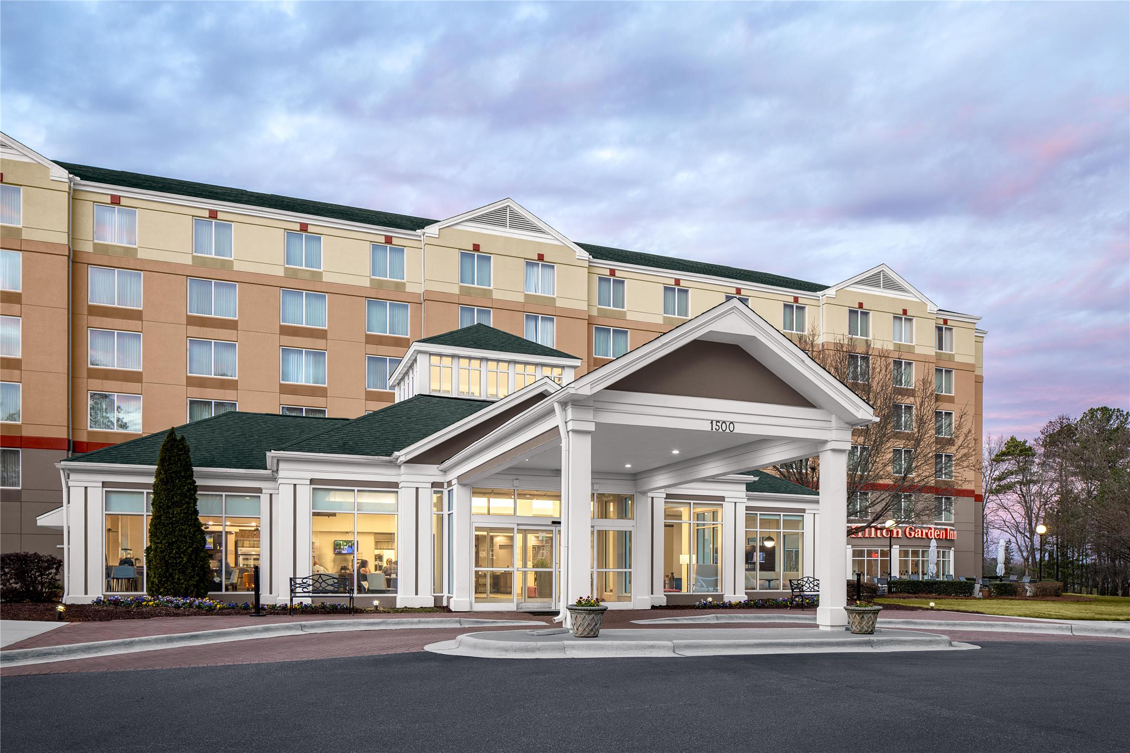 Hilton Garden Inn Raleigh-Durham Airport 1