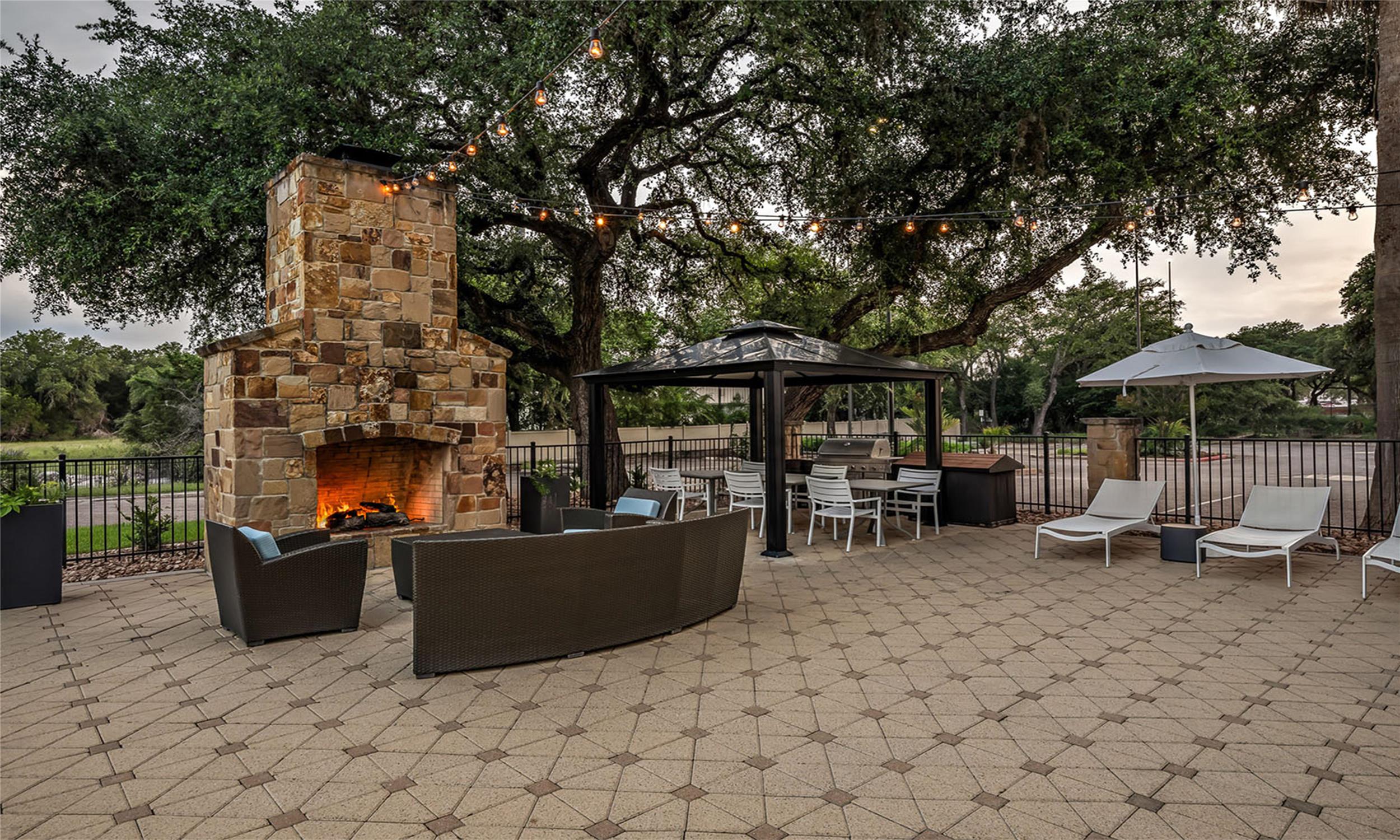 Hampton Inn & Suites Boerne 2