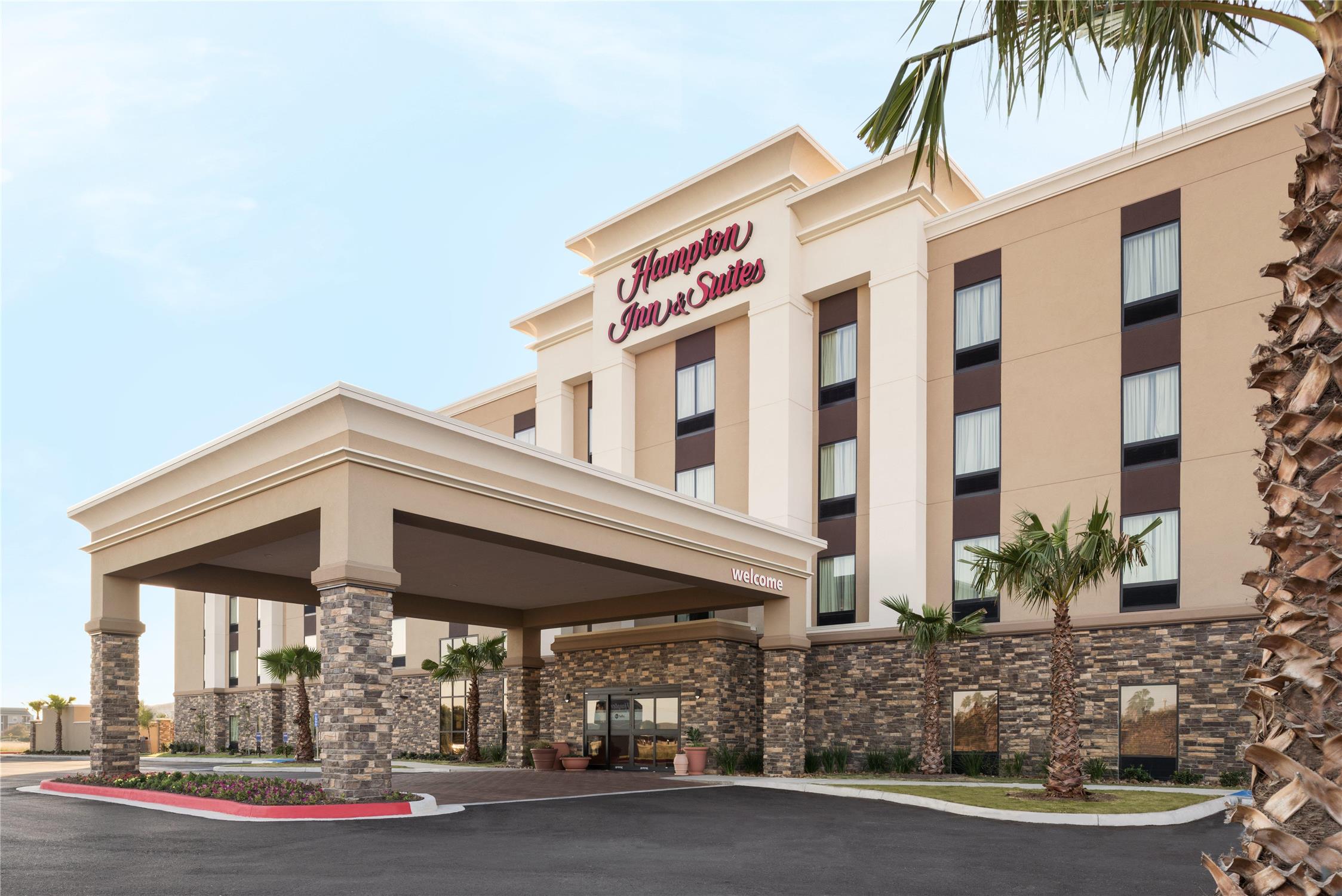 Hampton Inn & Suites Corpus Christi 2