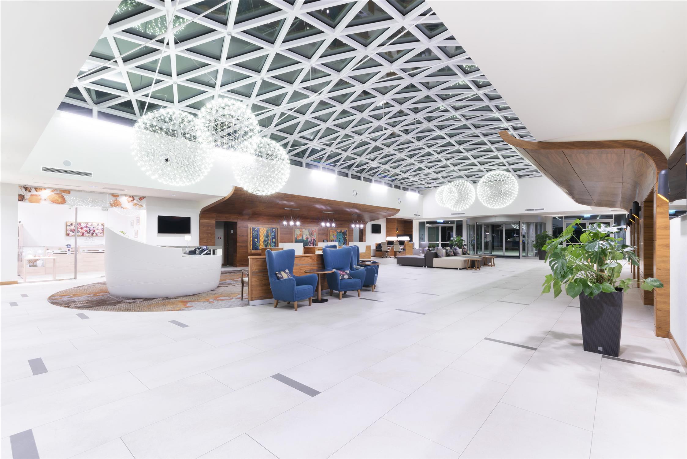 DoubleTree by Hilton Krakow Hotel & Convention Center 2
