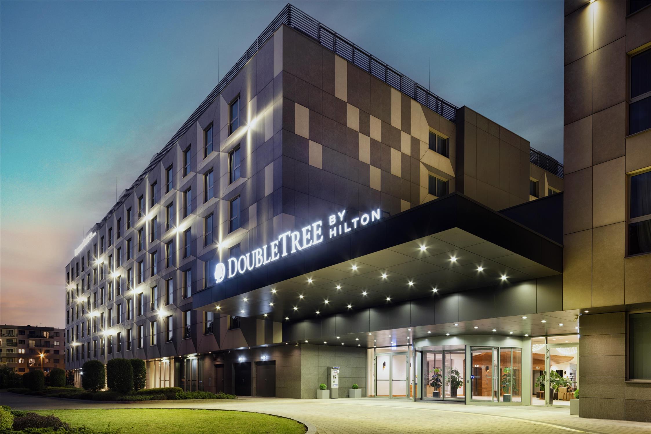 DoubleTree by Hilton Krakow Hotel & Convention Center 1