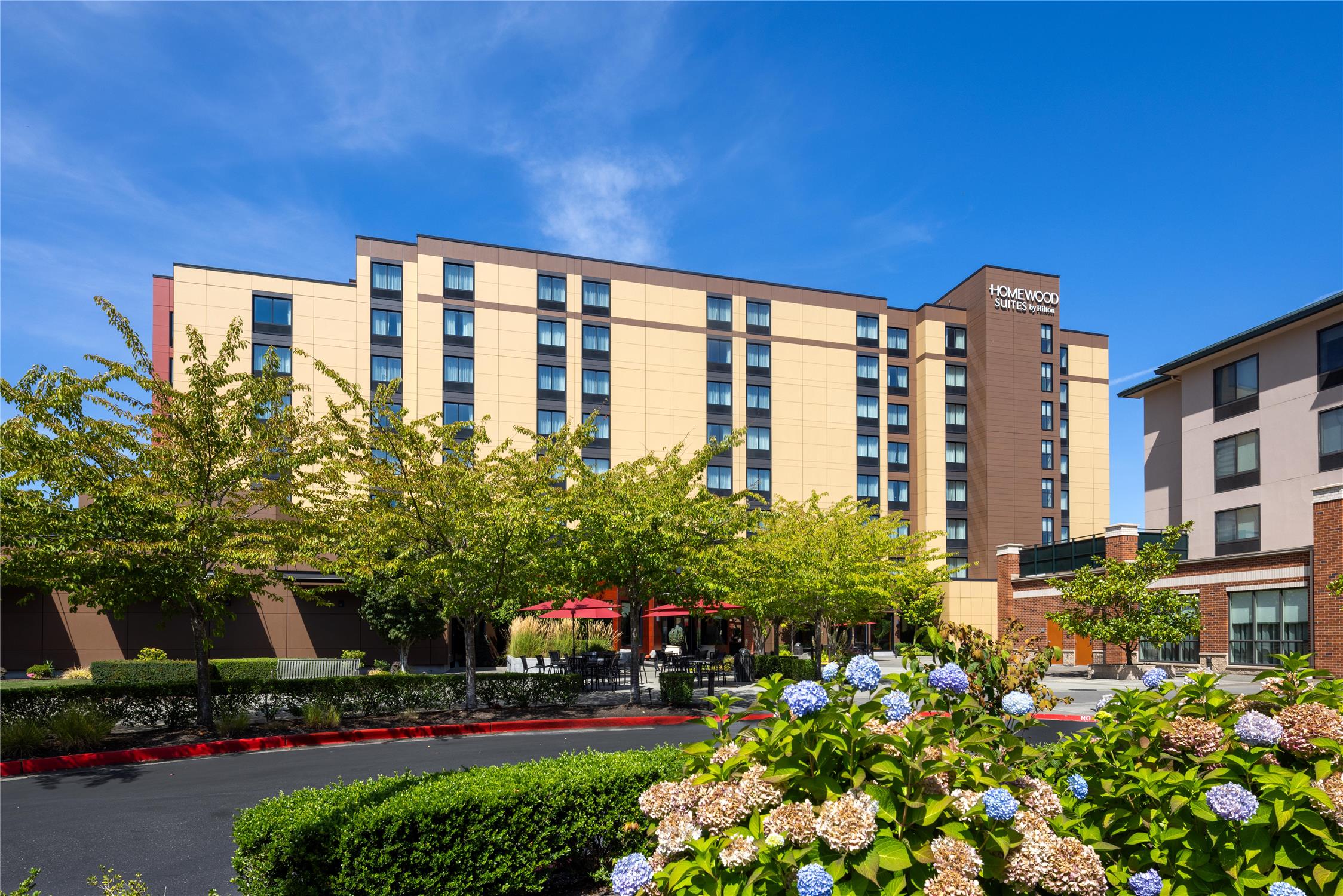 Homewood Suites by Hilton Seattle-Issaquah 1