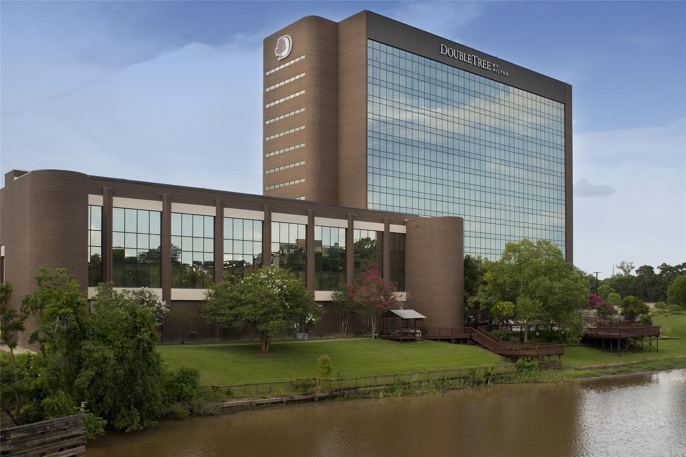 DoubleTree by Hilton Lafayette 2