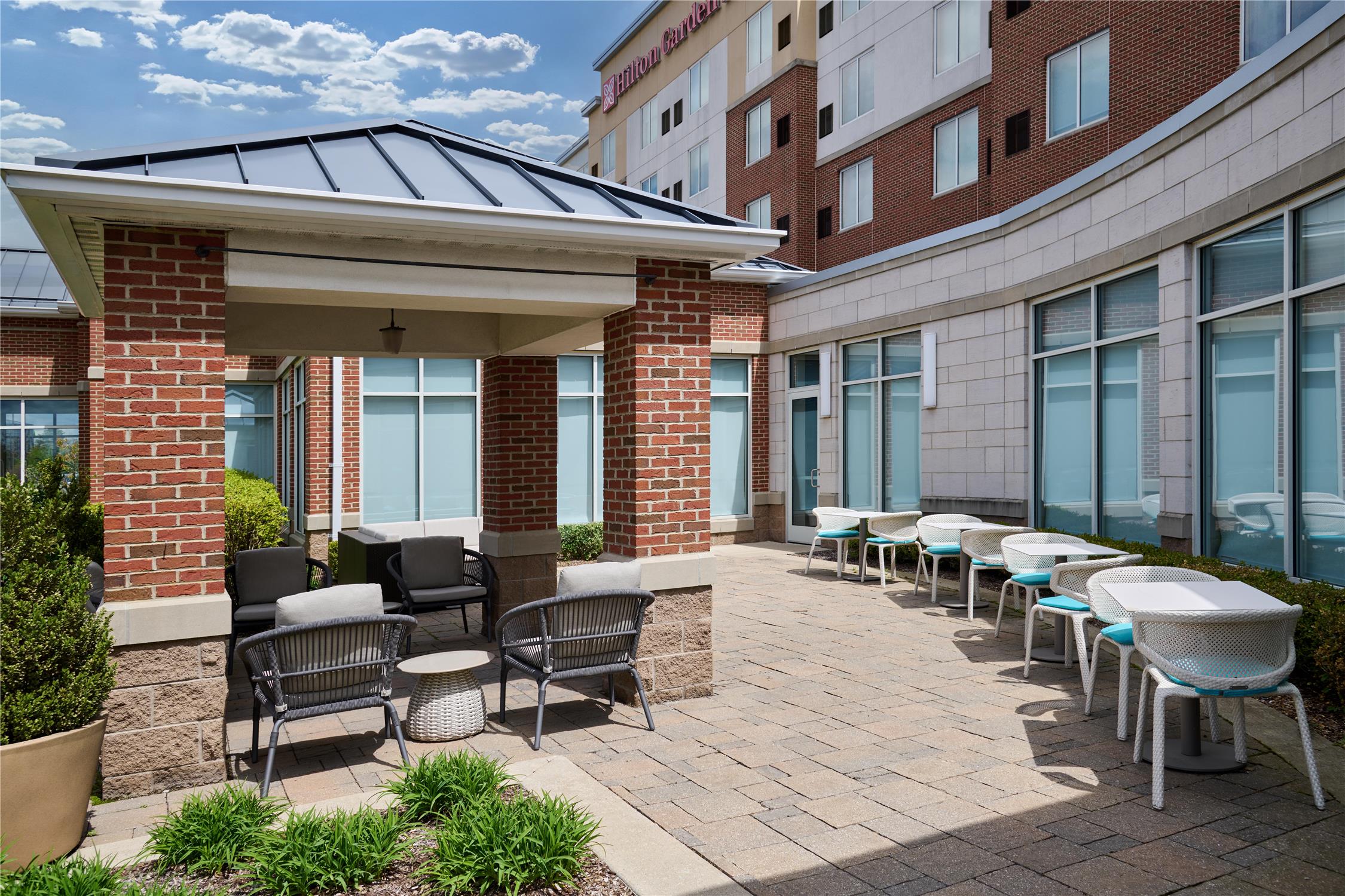 Hilton Garden Inn Detroit Troy 2