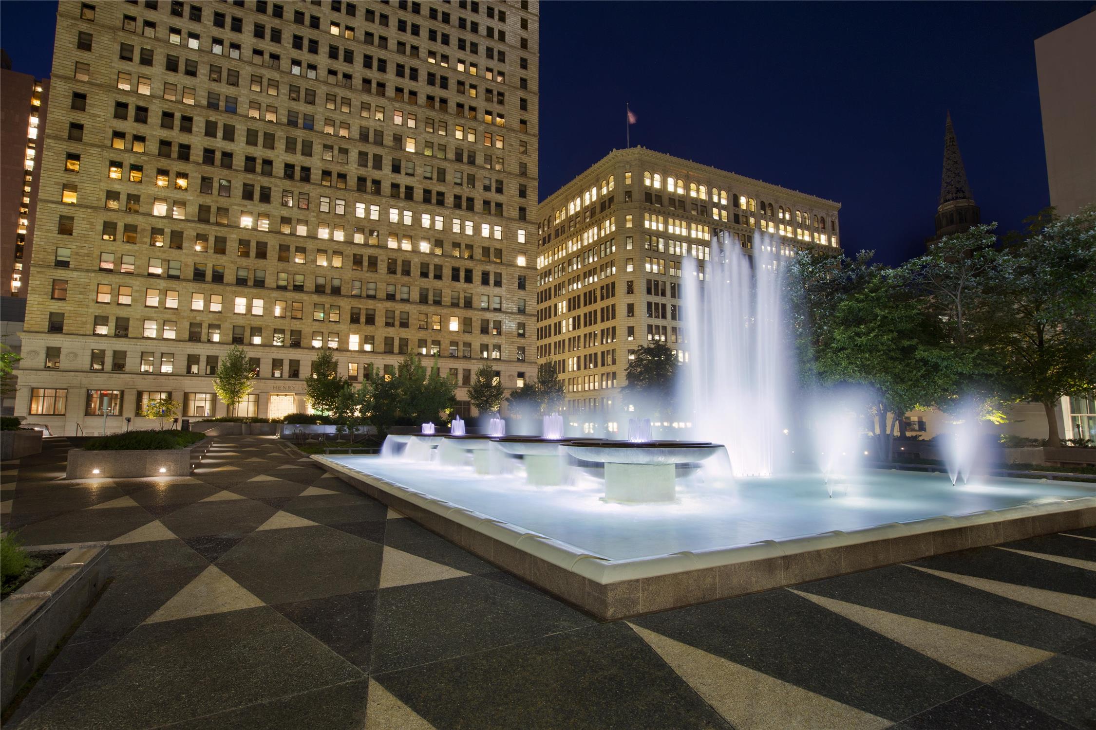 Embassy Suites Pittsburgh Downtown 2