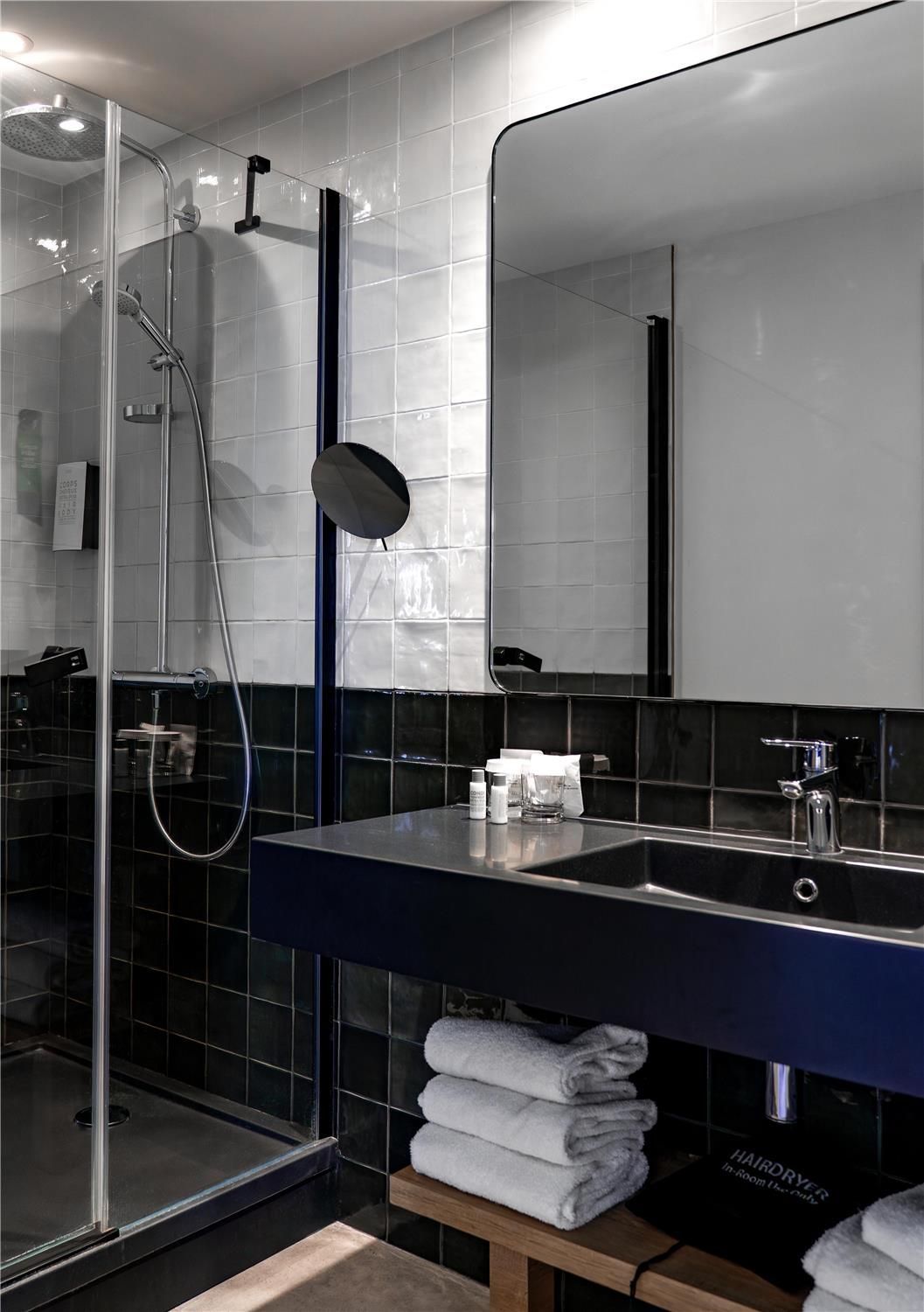 Deluxe suite