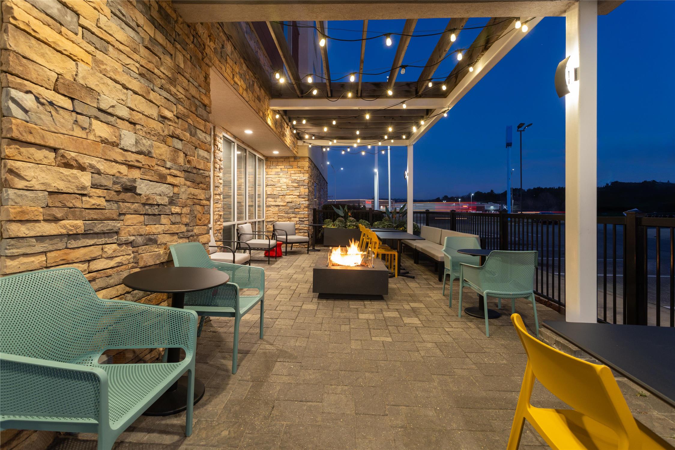 Home2 Suites by Hilton Meridian 2