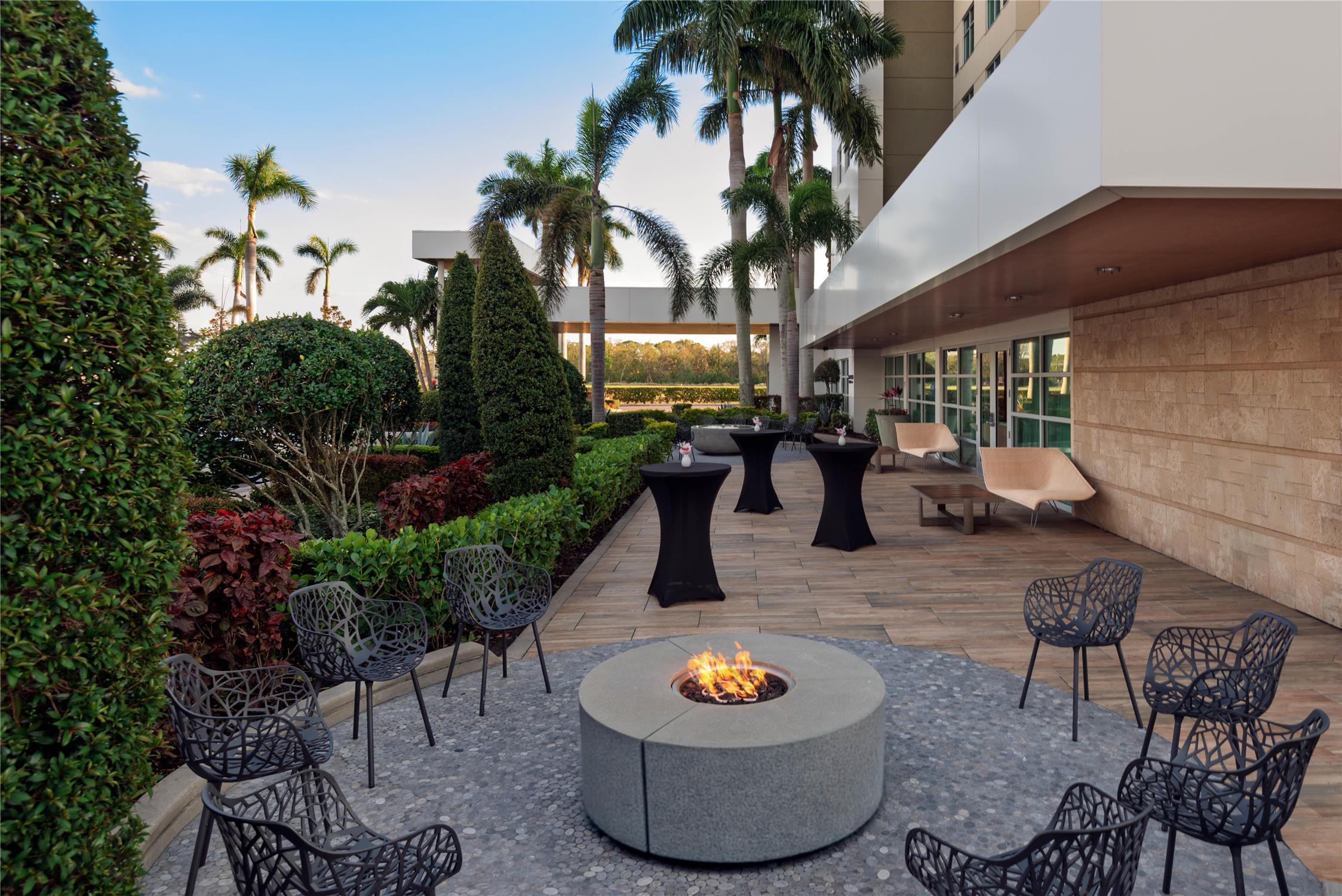 Homewood Suites by Hilton Sarasota-Lakewood Ranch 2