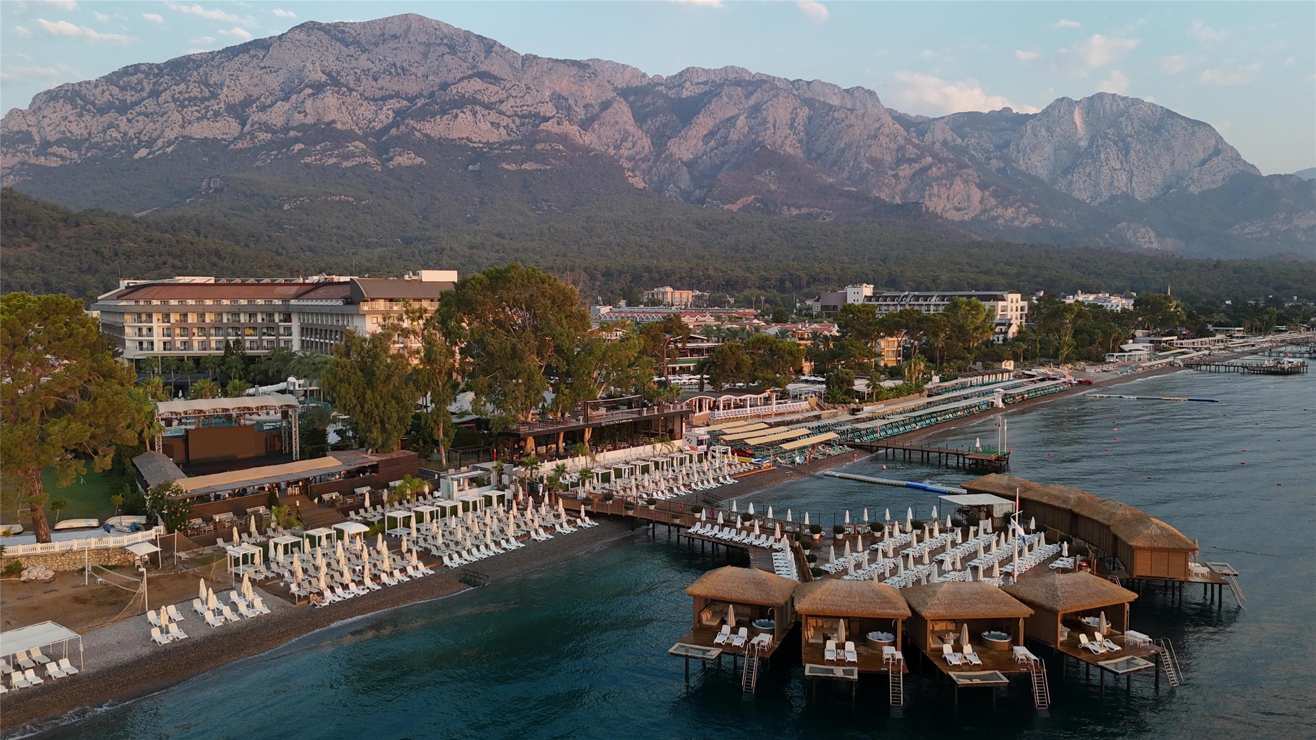 DoubleTree by Hilton Antalya-Kemer All-Inclusive Resort 1
