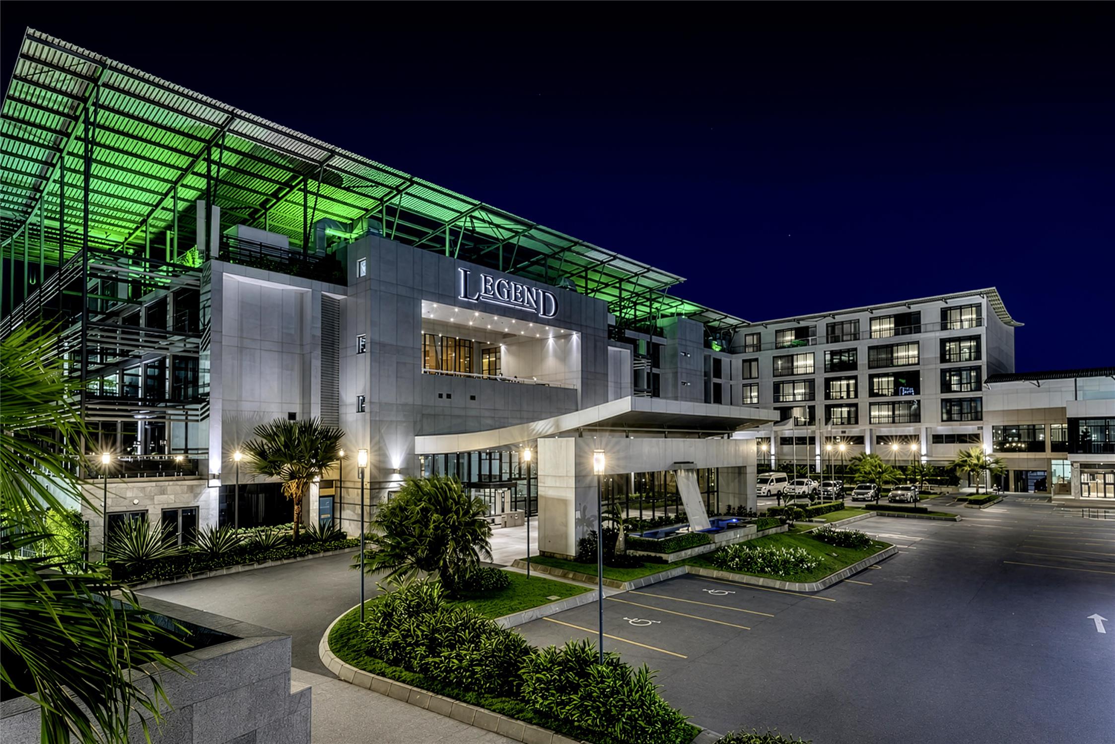 Legend Hotel Lagos Airport, Curio Collection by Hilton 2
