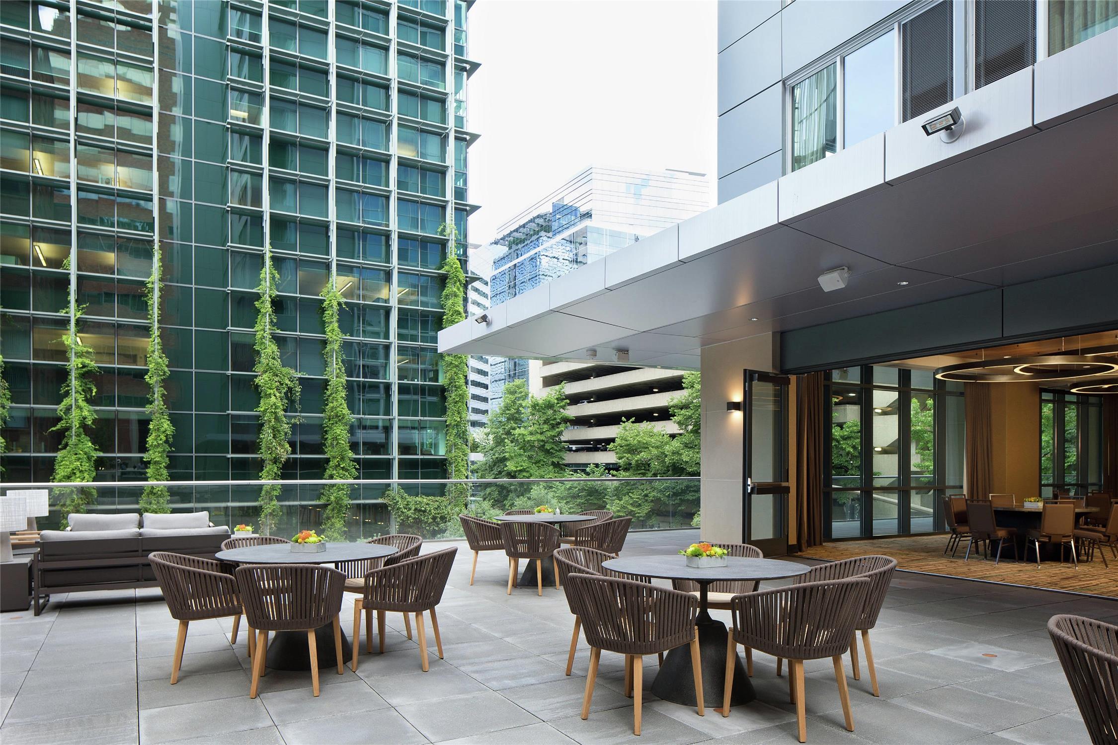 The Porter Portland, Curio Collection by Hilton 1