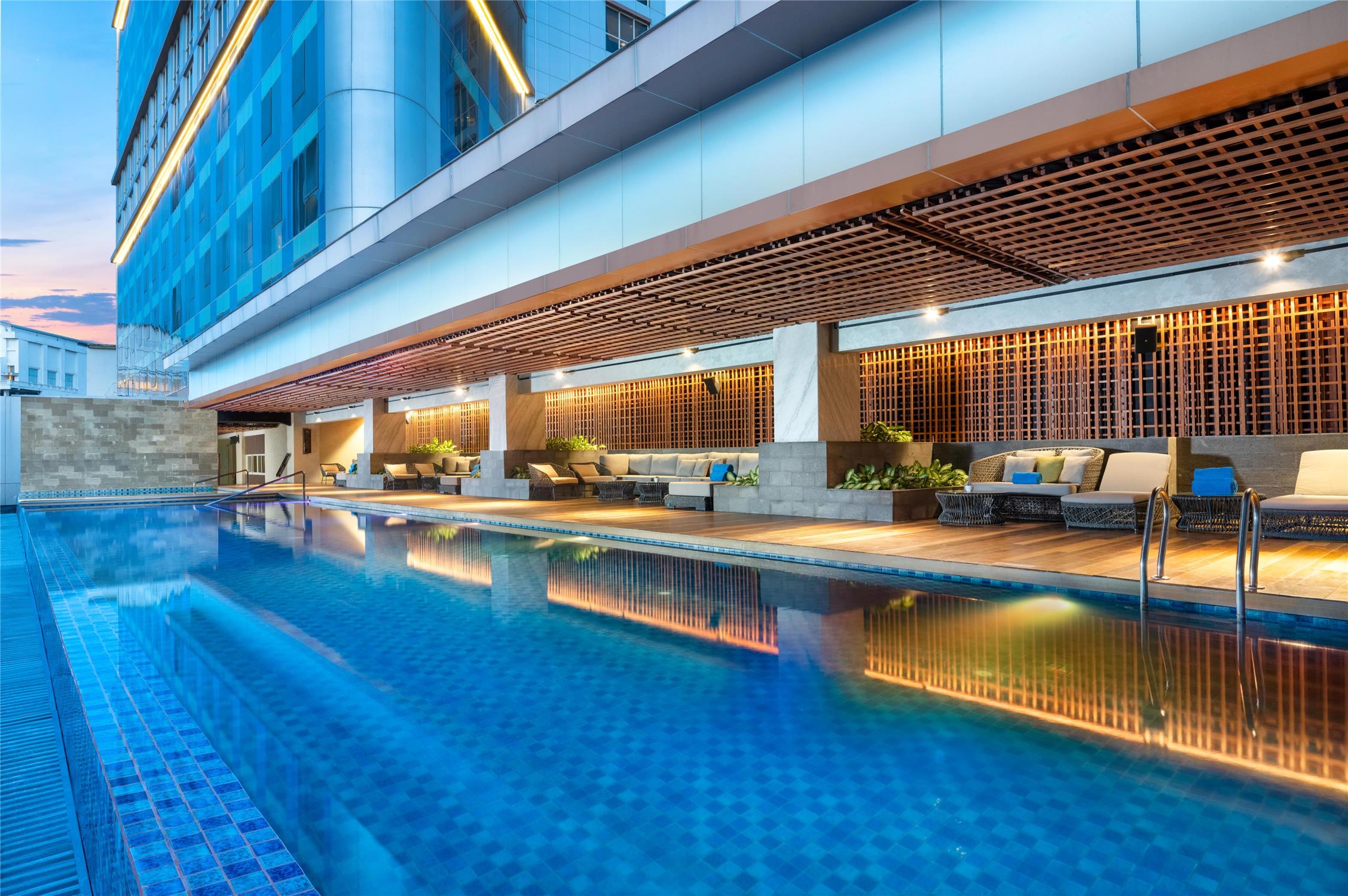 DoubleTree by Hilton Surabaya 1