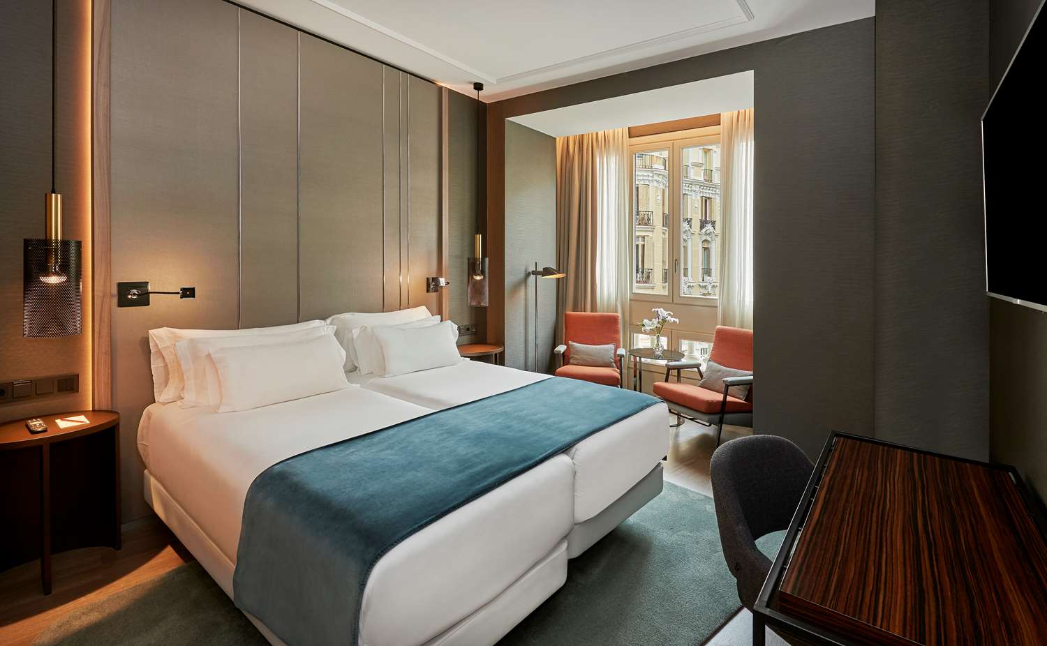 Premium Room With Gran Via View