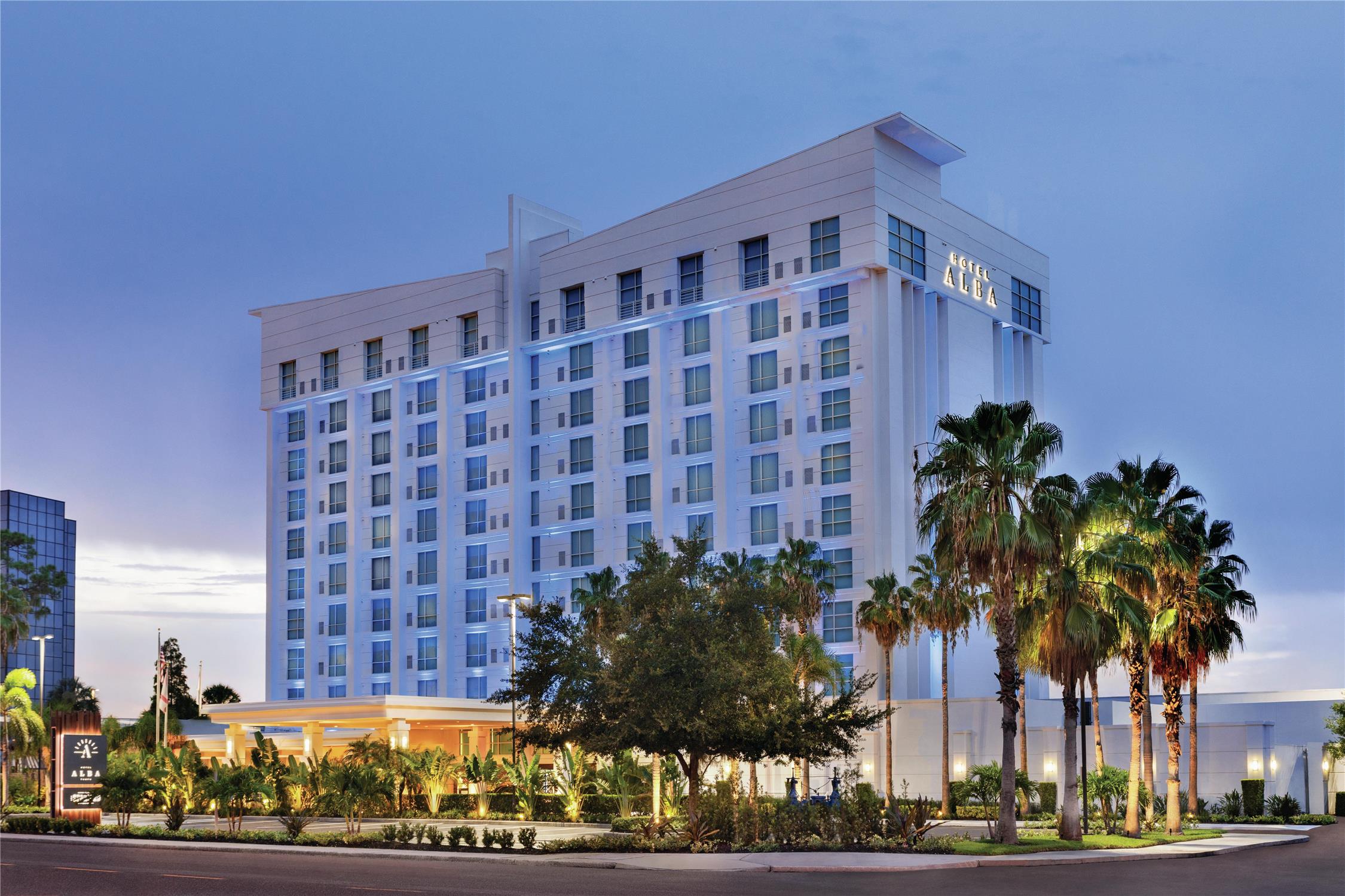 Hotel Alba Tampa, Tapestry Collection by Hilton 1
