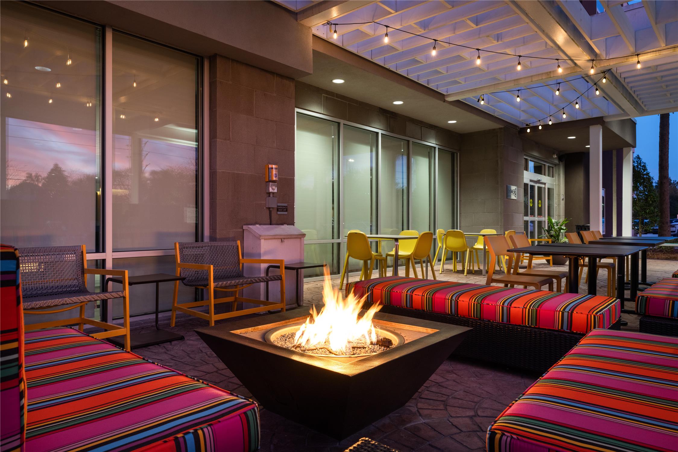 Home2 Suites By Hilton Jacksonville Airport 2