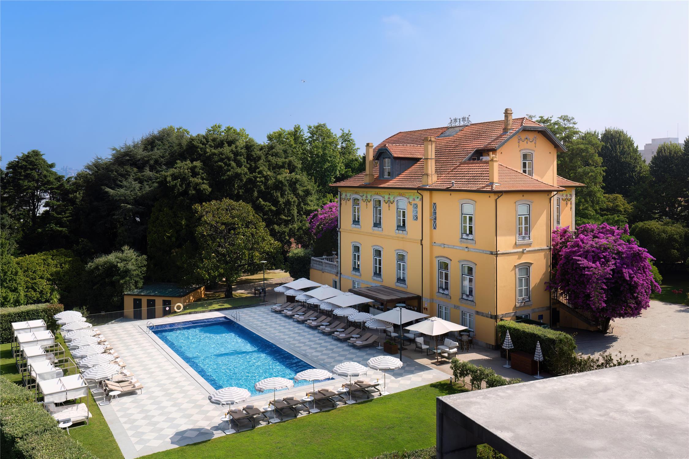 Boeira Garden Hotel Porto Gaia, Curio Collection by Hilton 1