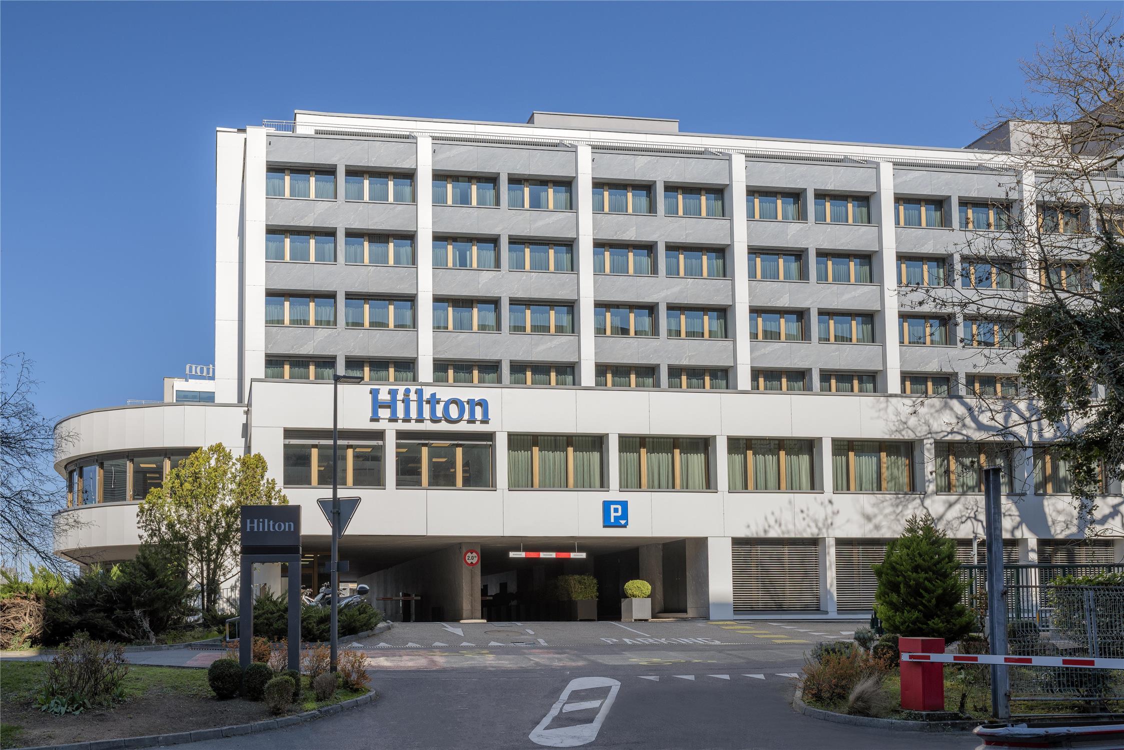 Hilton Geneva Hotel and Conference Centre 2