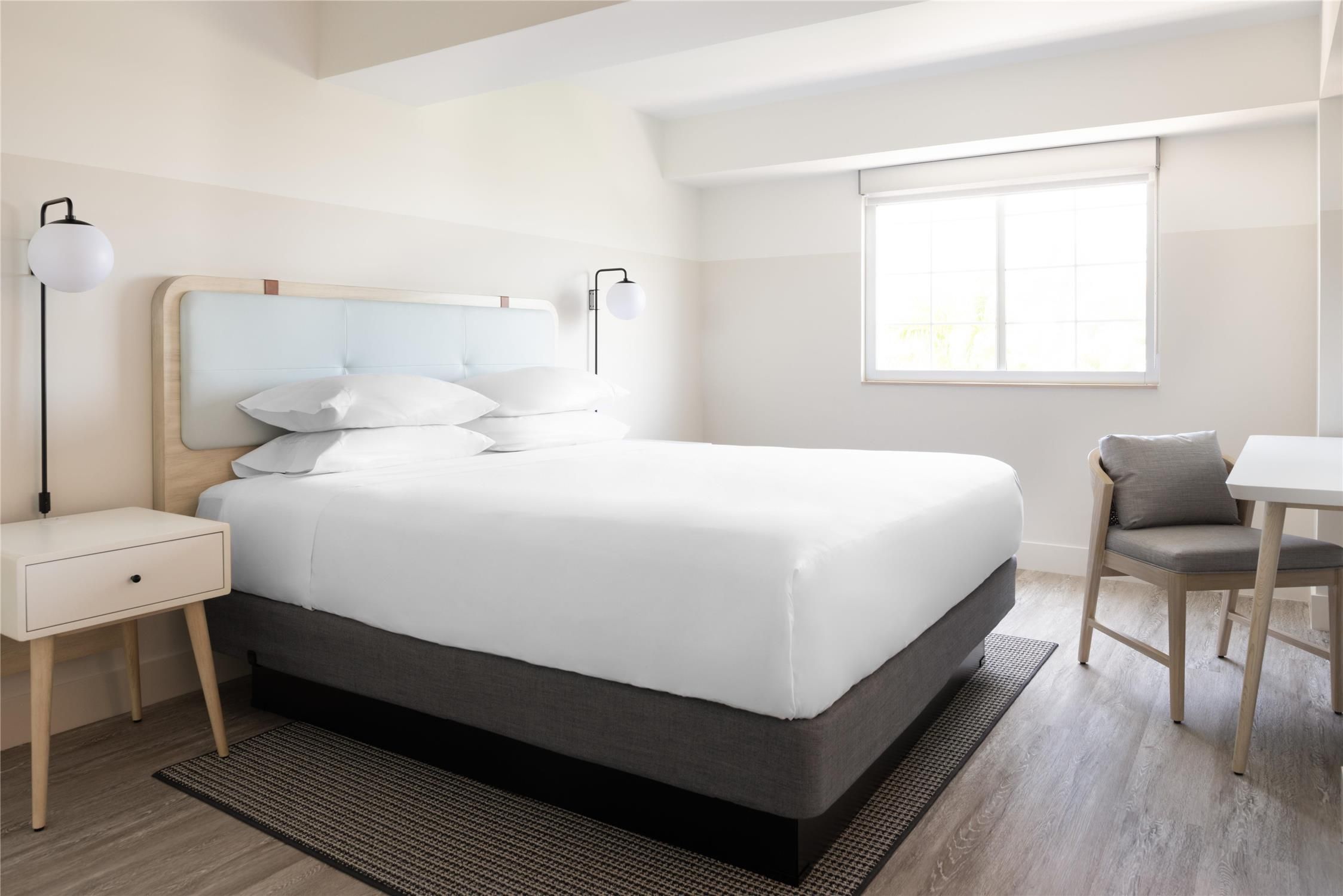 Standard Room with Partial Ocean View