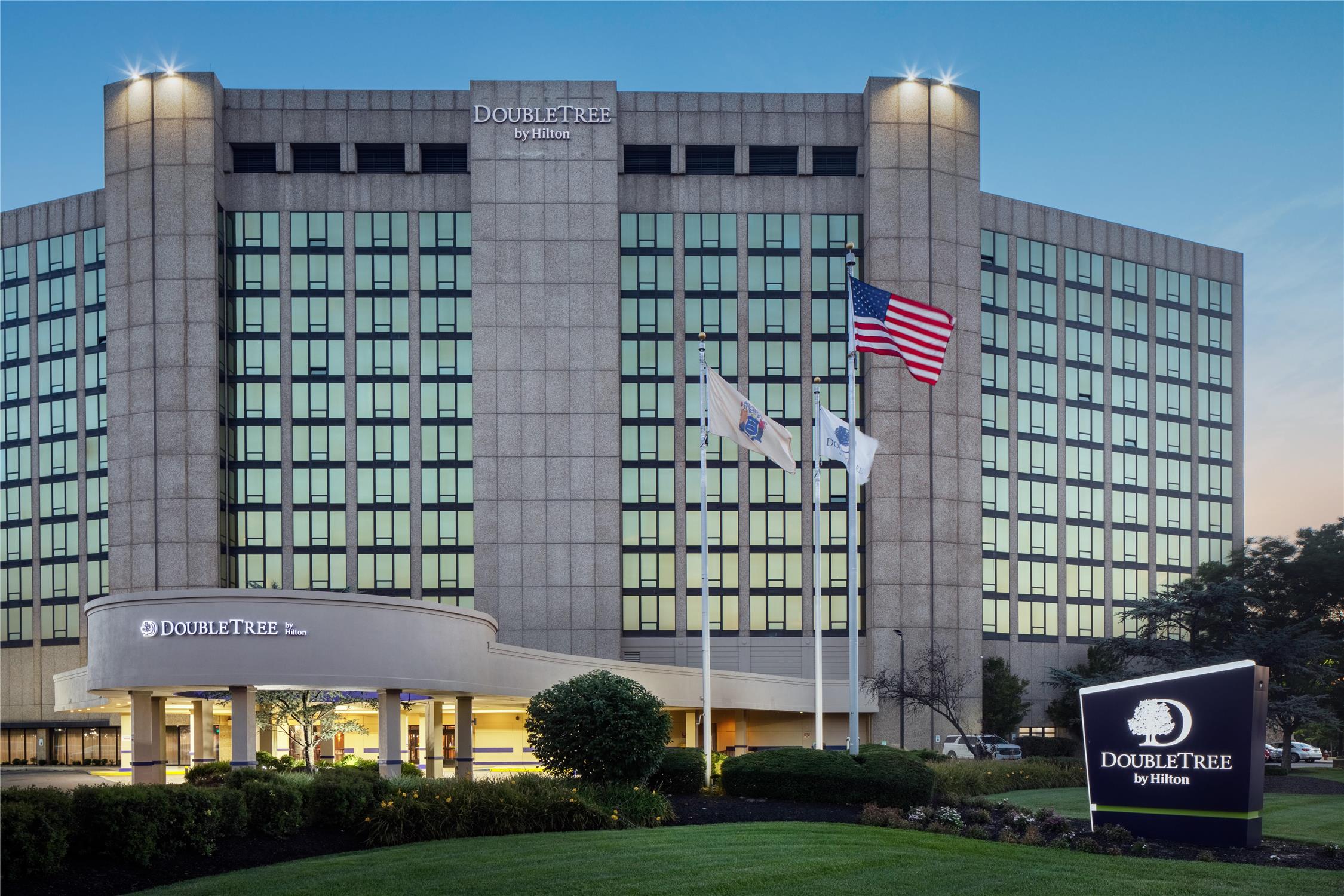 DoubleTree by Hilton Cherry Hill Philadelphia 1