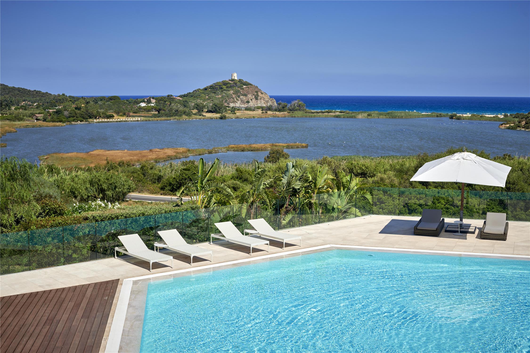 Conrad Chia Laguna Sardinia 1