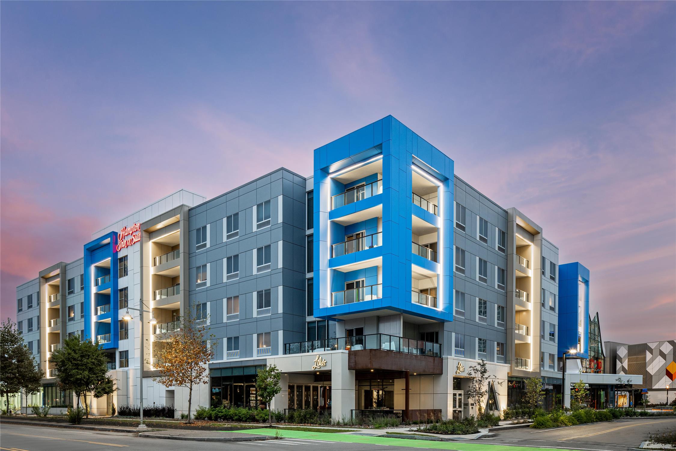 Hampton Inn & Suites Rochester Downtown 2