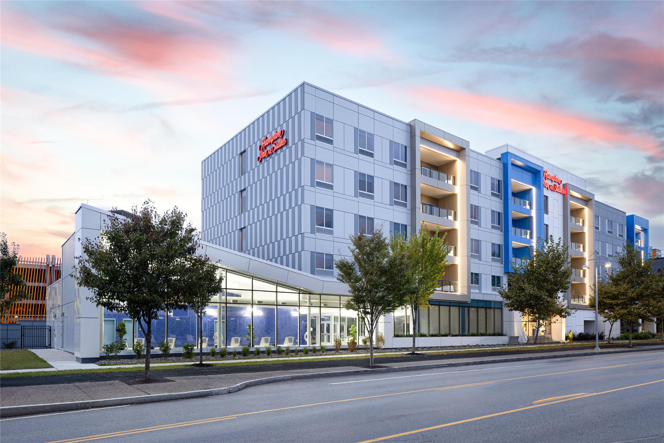 Hampton Inn & Suites Rochester Downtown 1